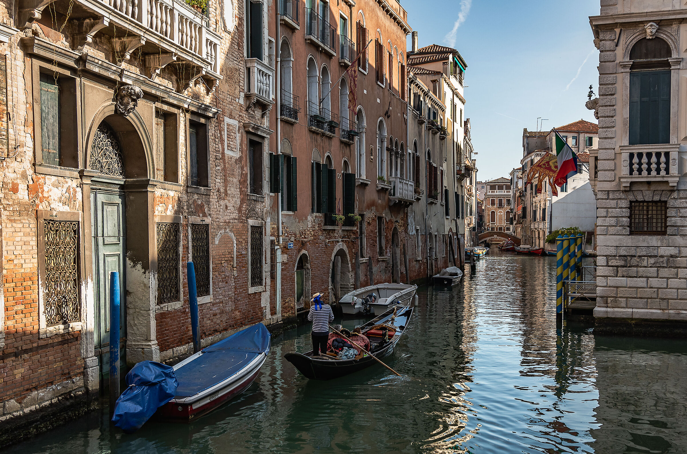 In gondola