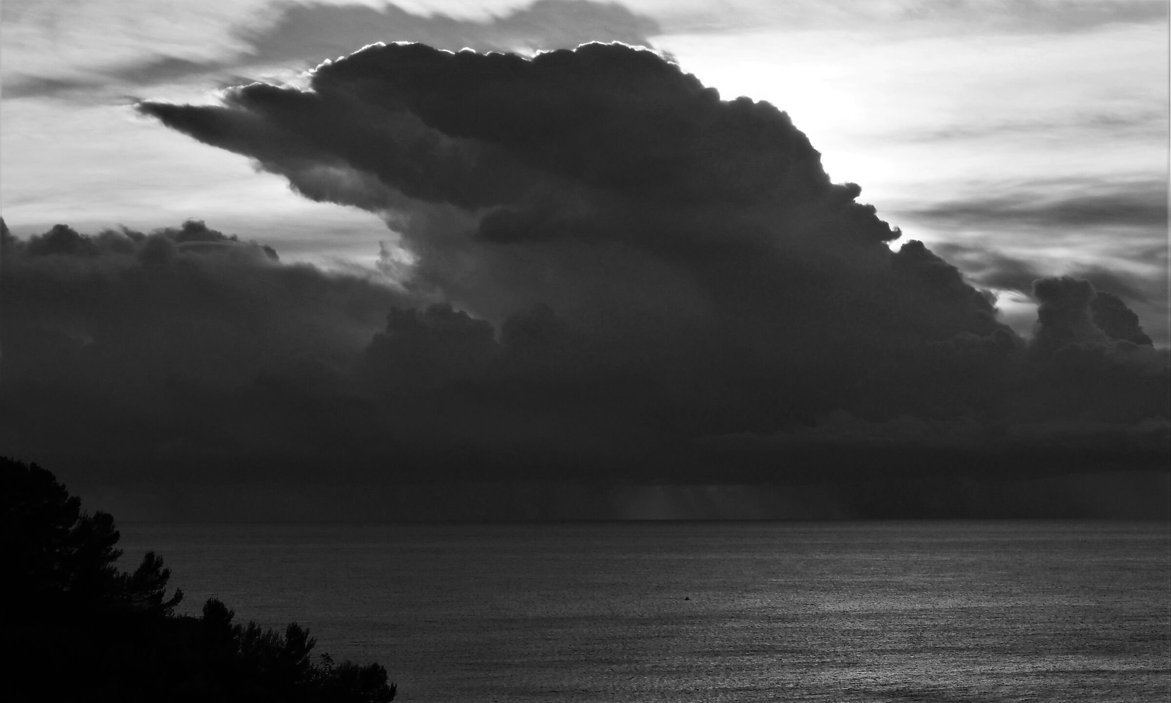incoming thunderstorm