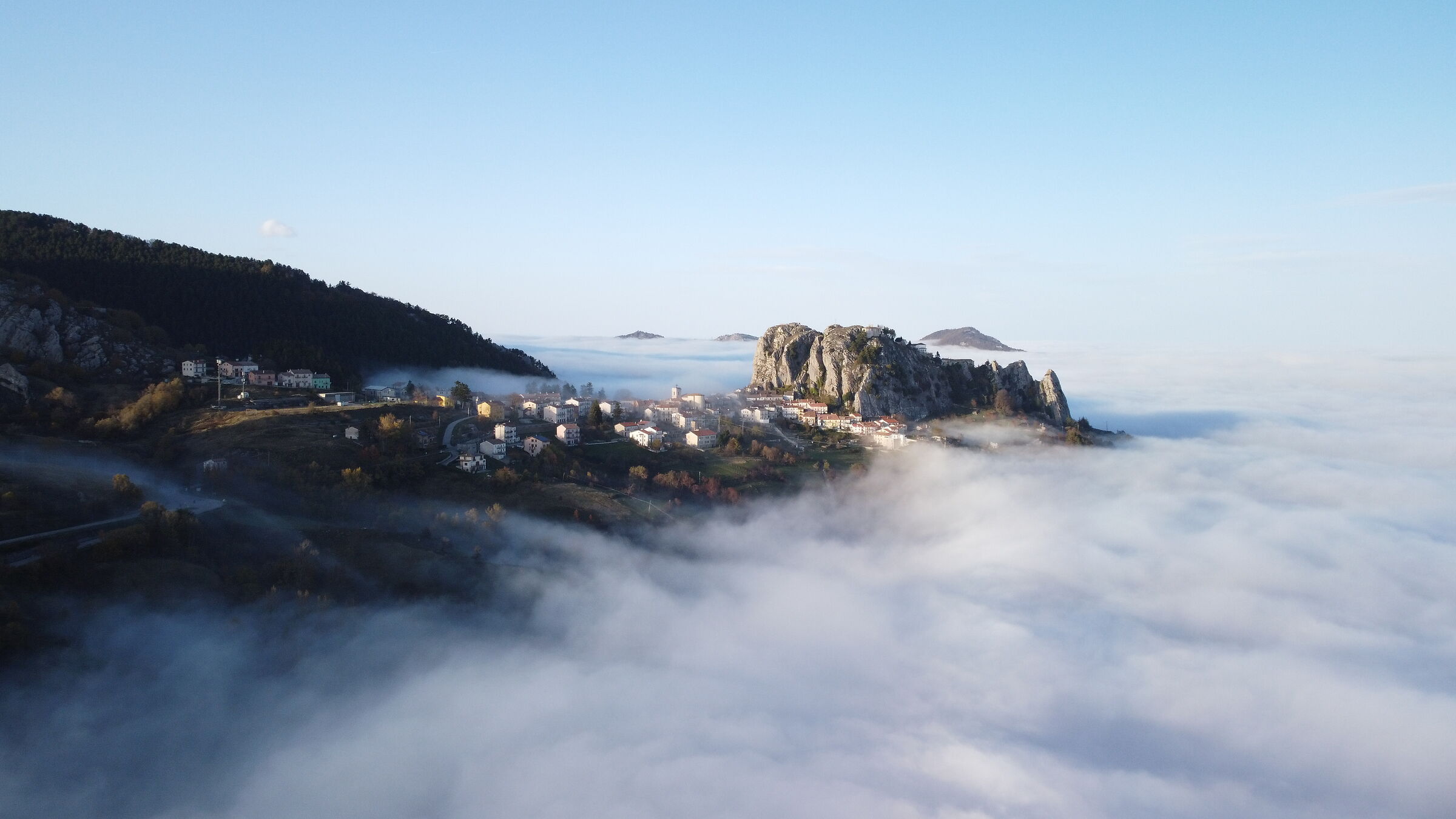 Il paese sulle nuvole