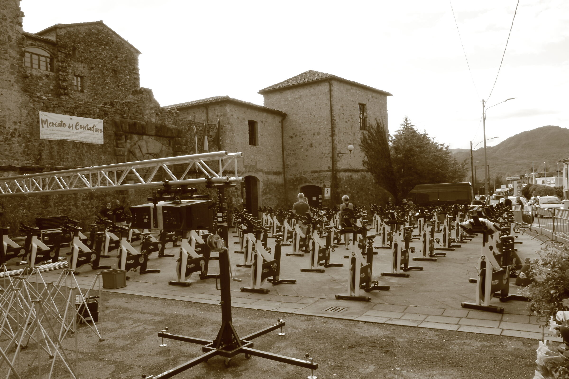 Preparazione evento (Castello di Terrarossa-MS)