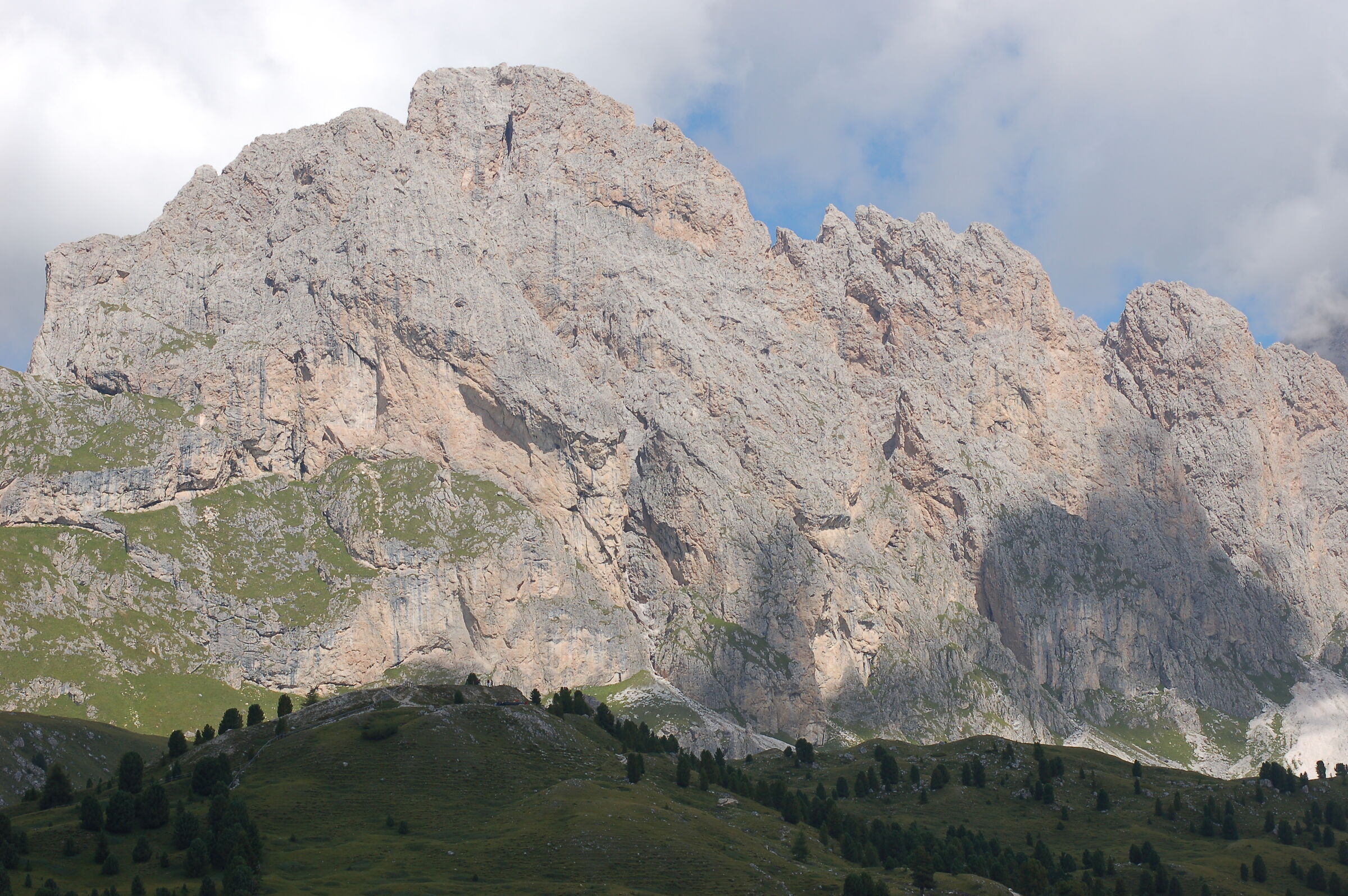 Pink dolomite