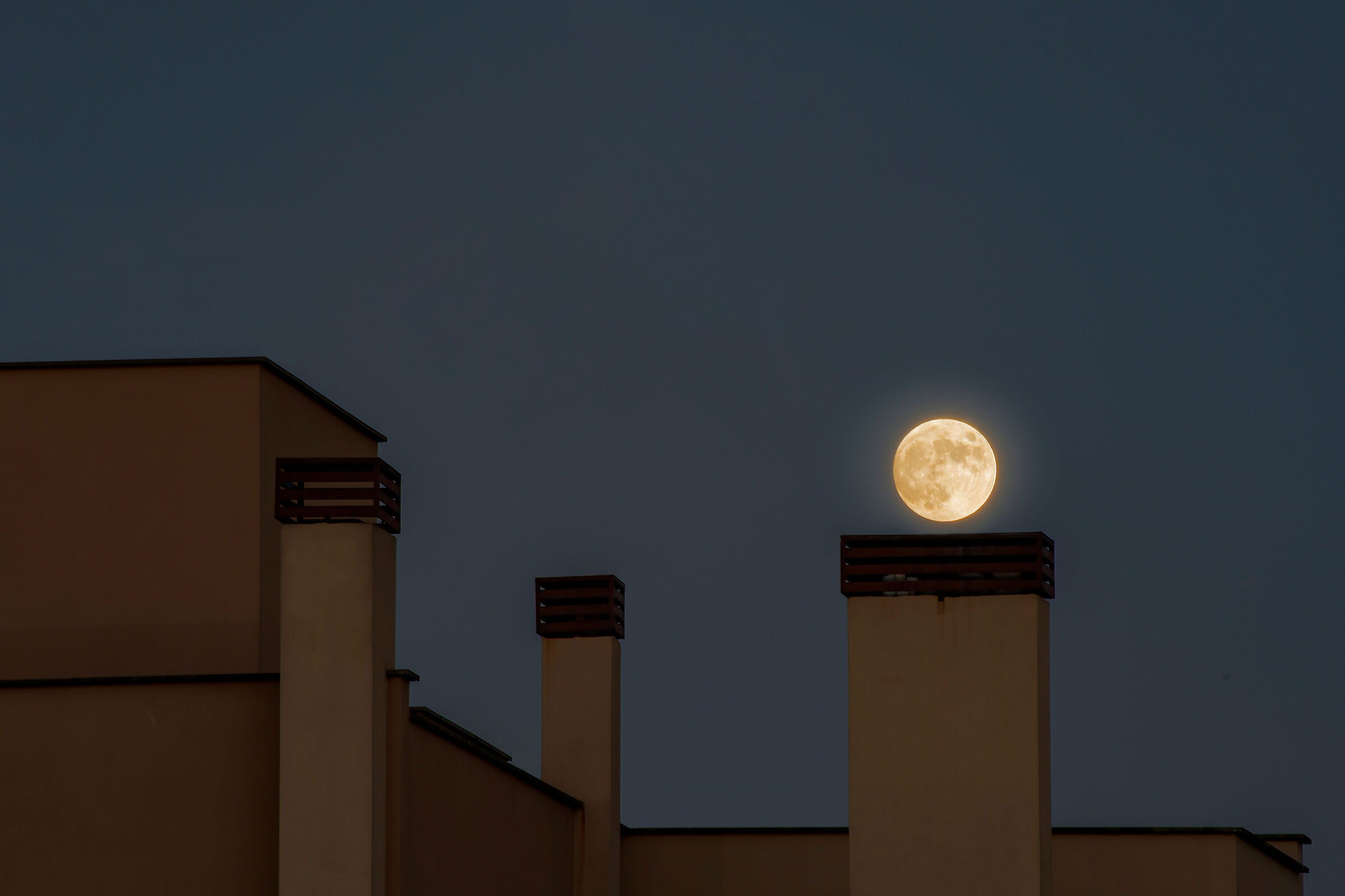 Tonight from the terrace of the house ...