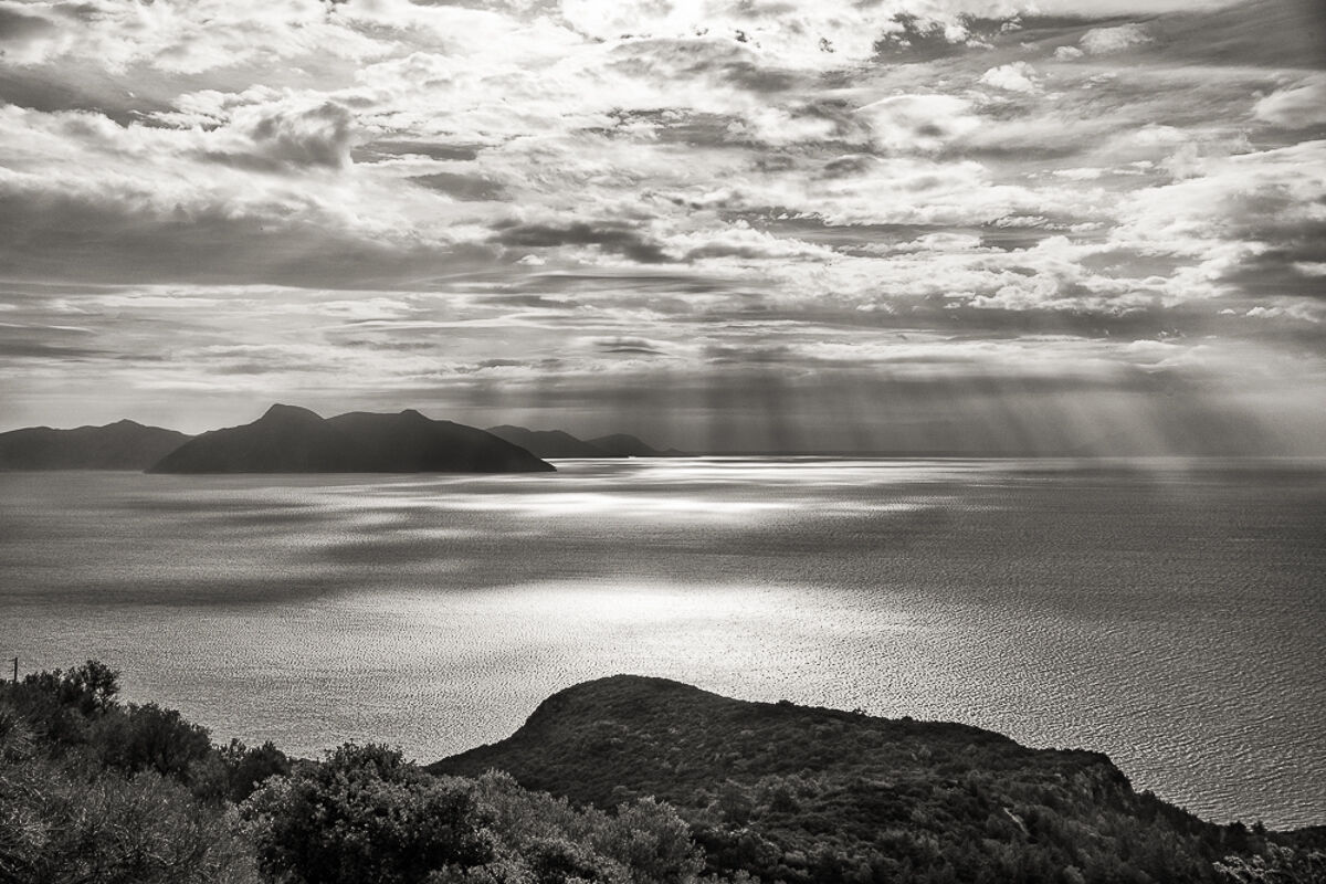 Spotlight in the Aegean