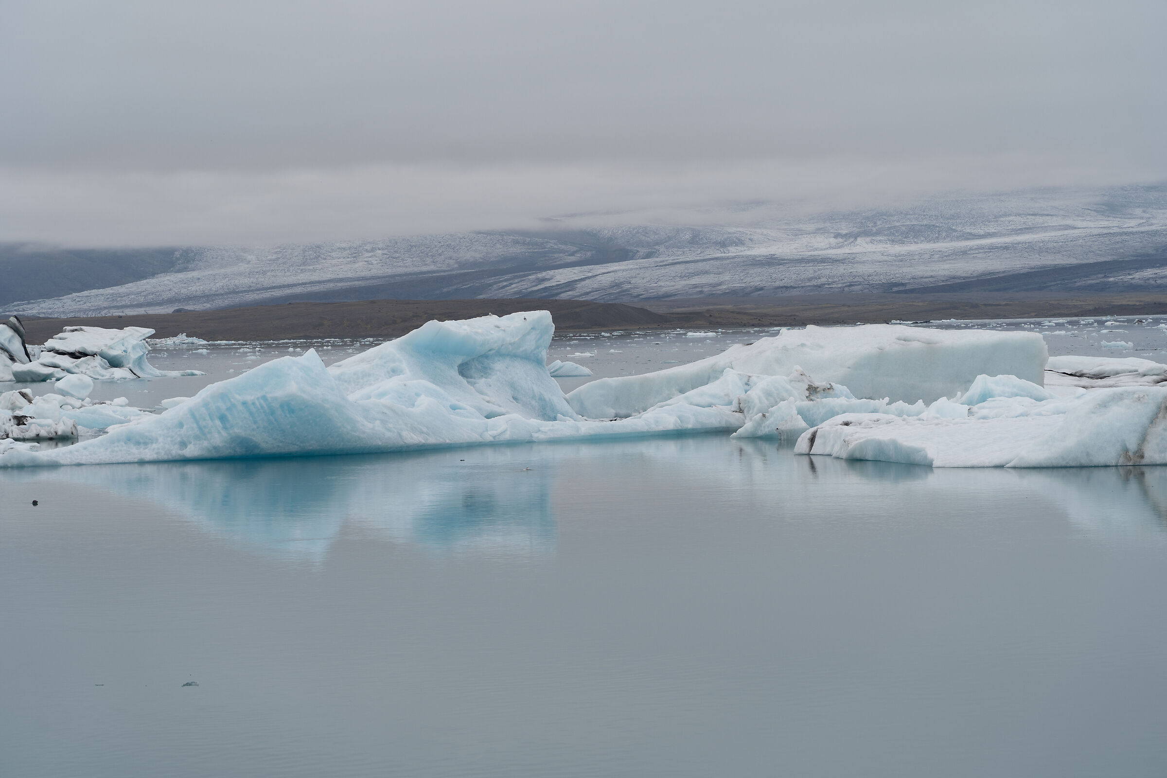 The glacial lagoon