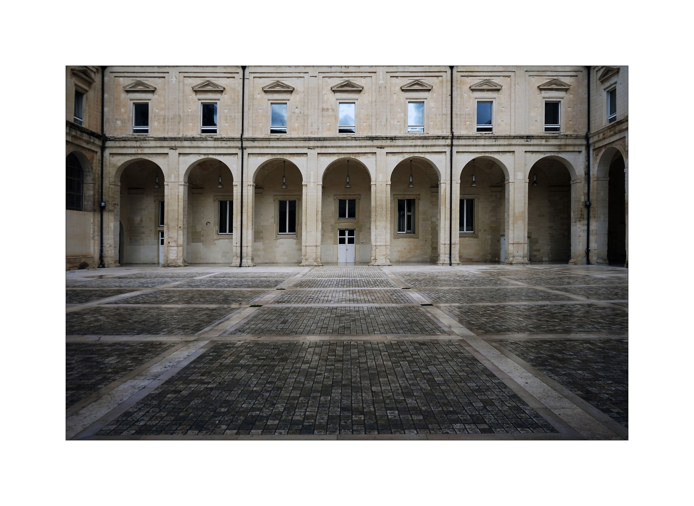 Chiostro dei Teatini