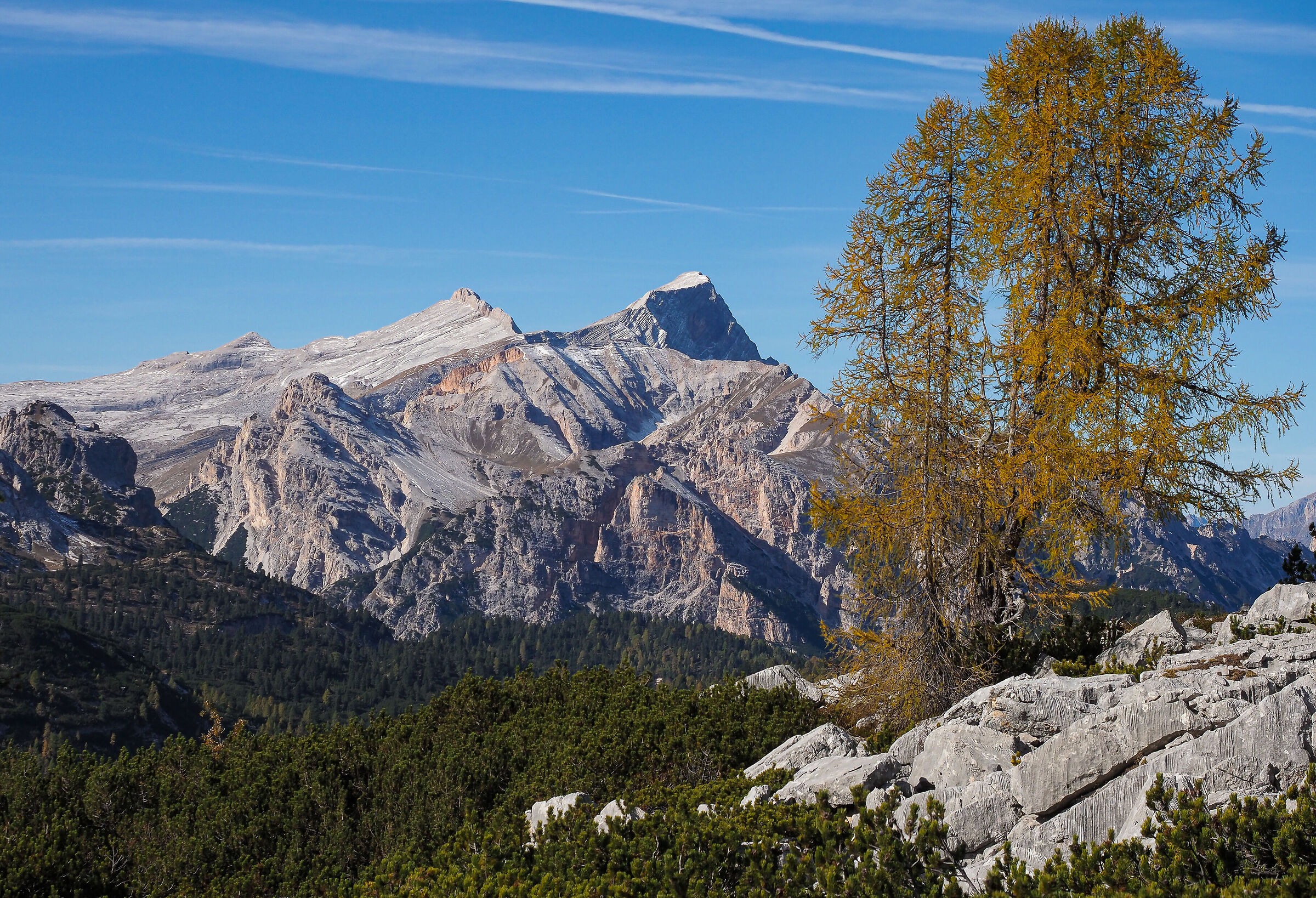 In silenzio attraverso le dolomiti d'Ampezzo e Sennes