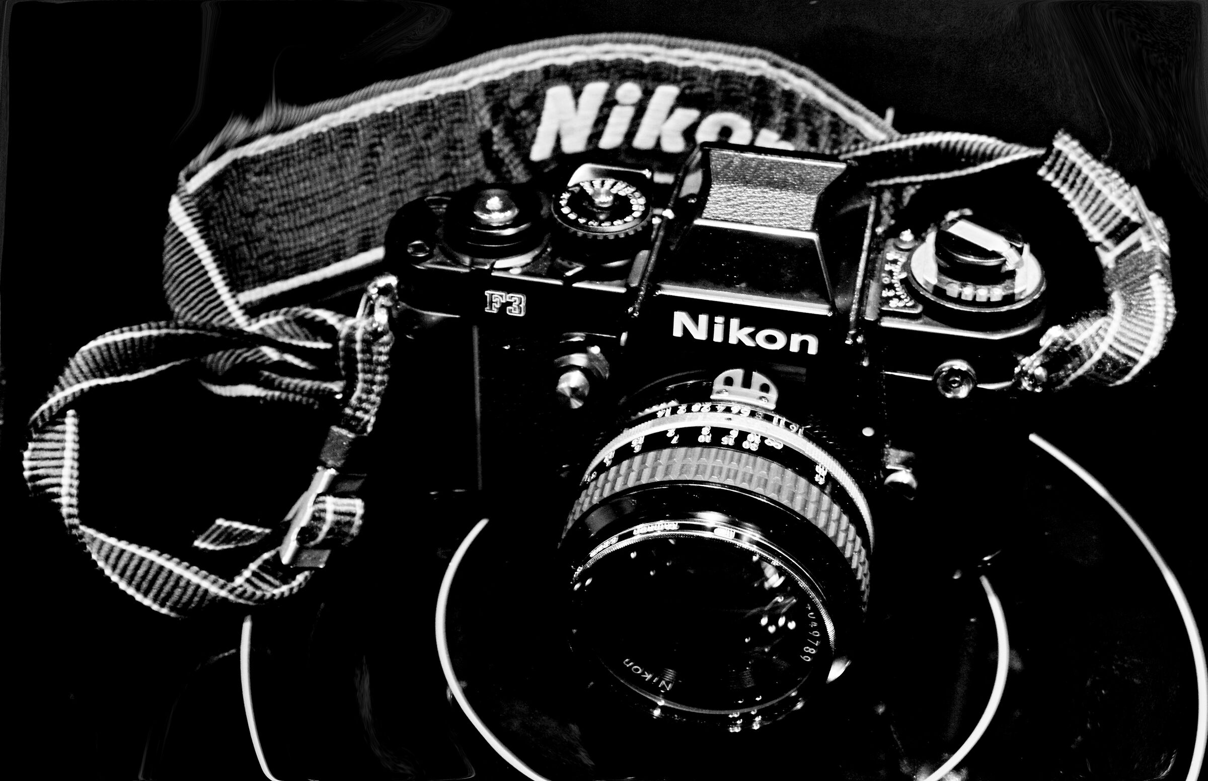 Nikon F3