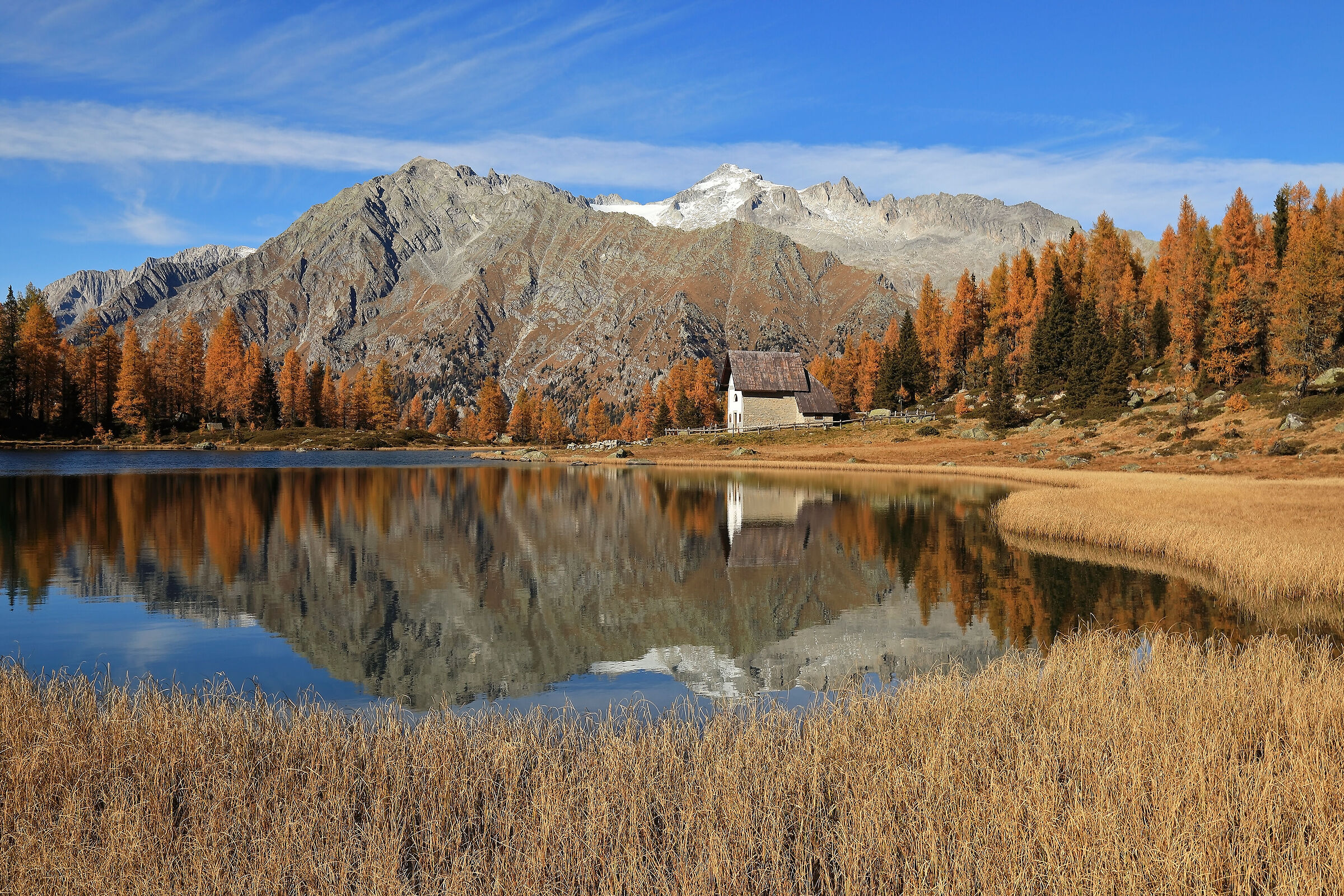 Church of San Giuliano with its lake