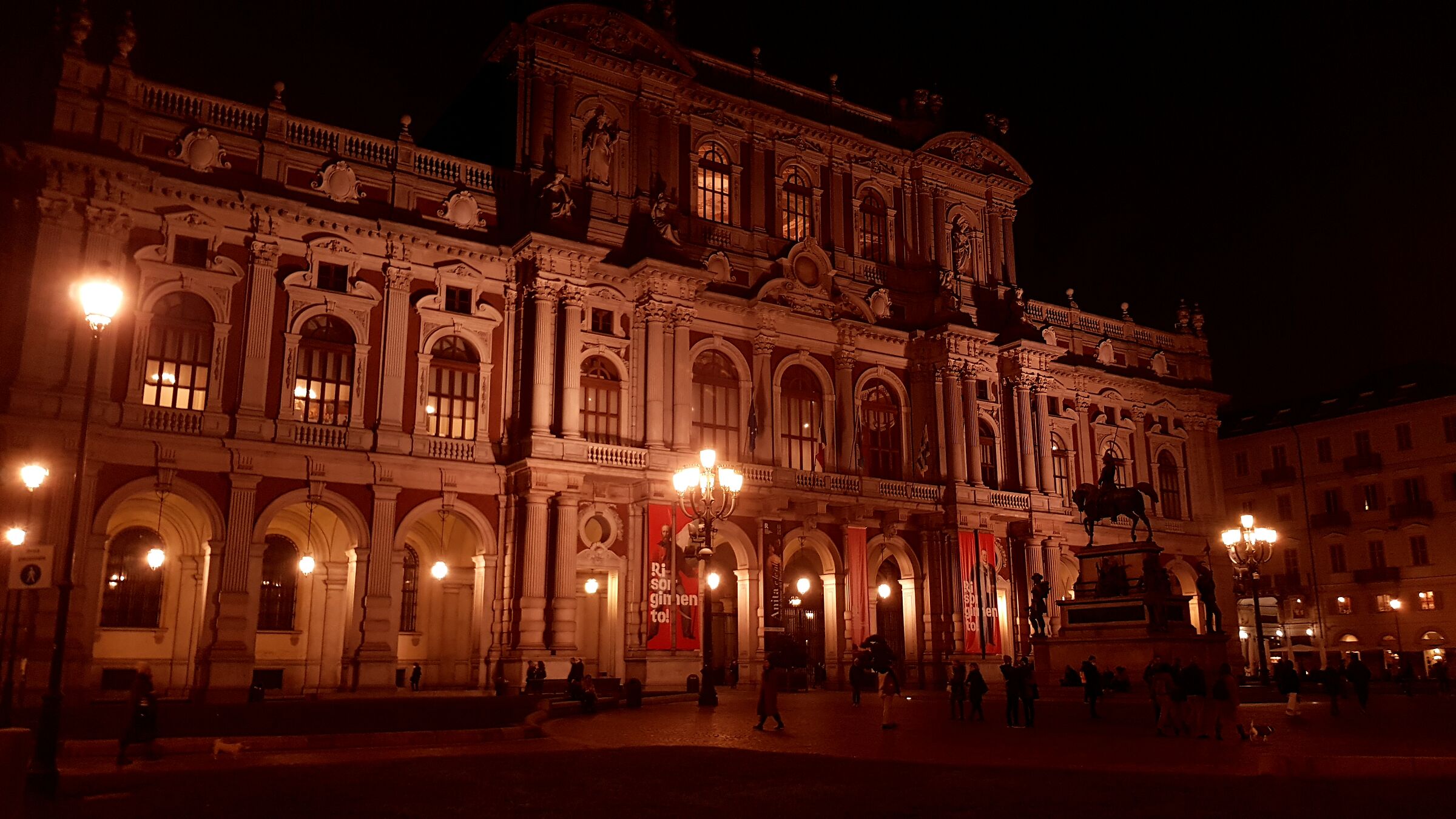 piazza carlo alberto