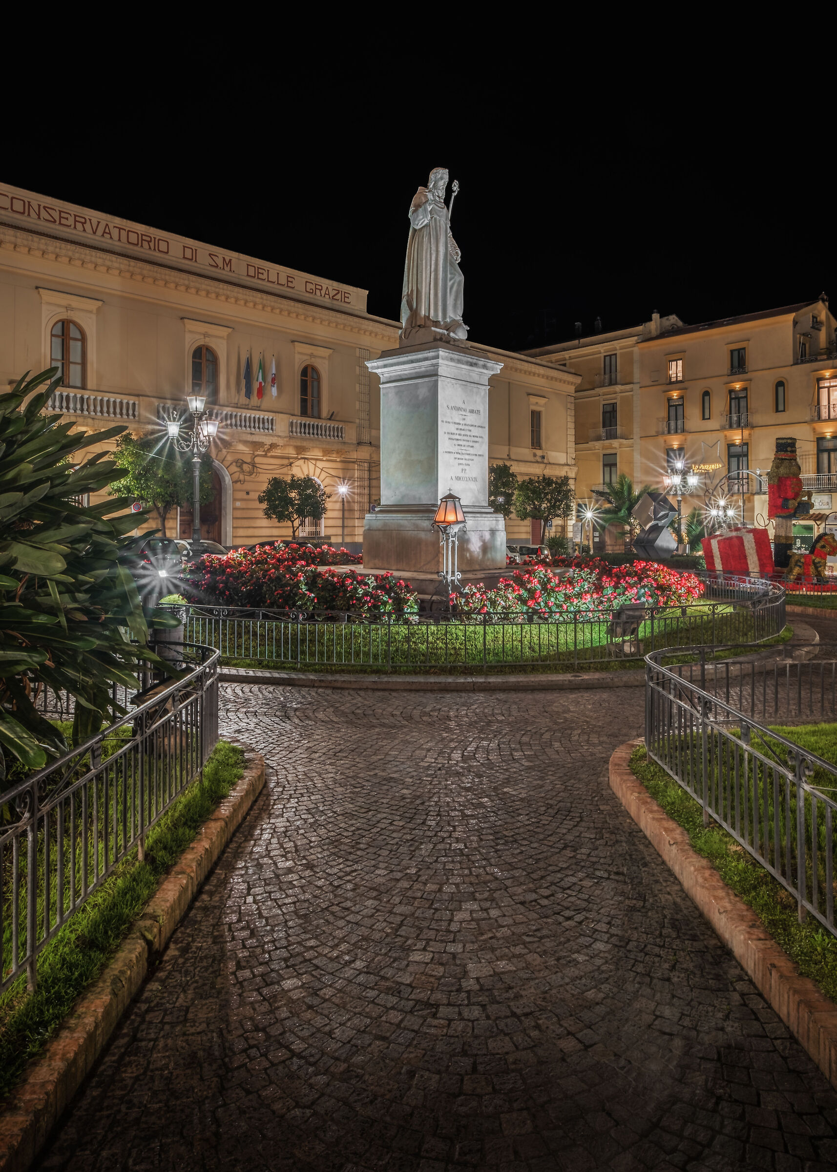 Piazza S. Antonino Abbate - Sorrento