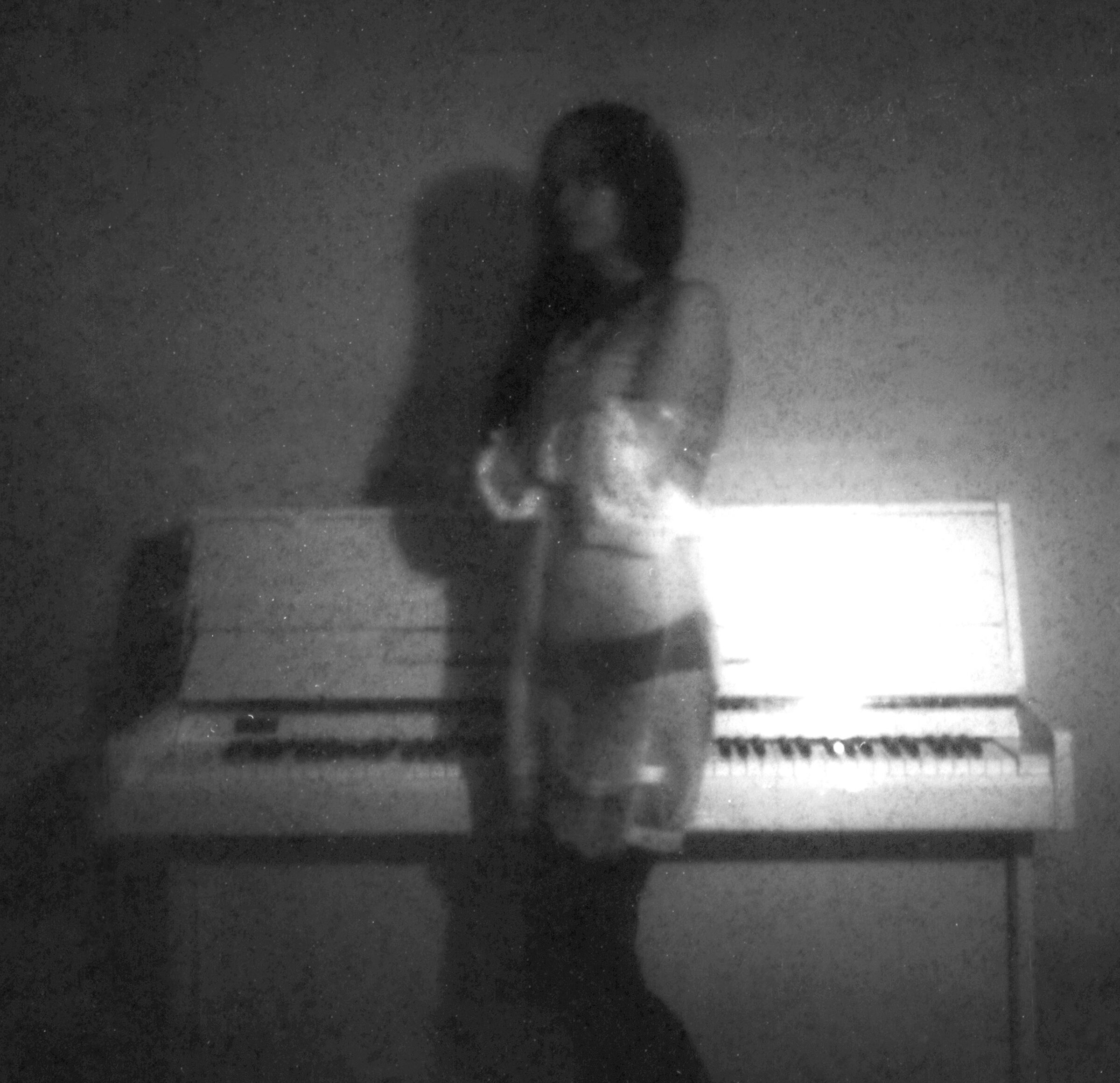 The woman at the piano 6