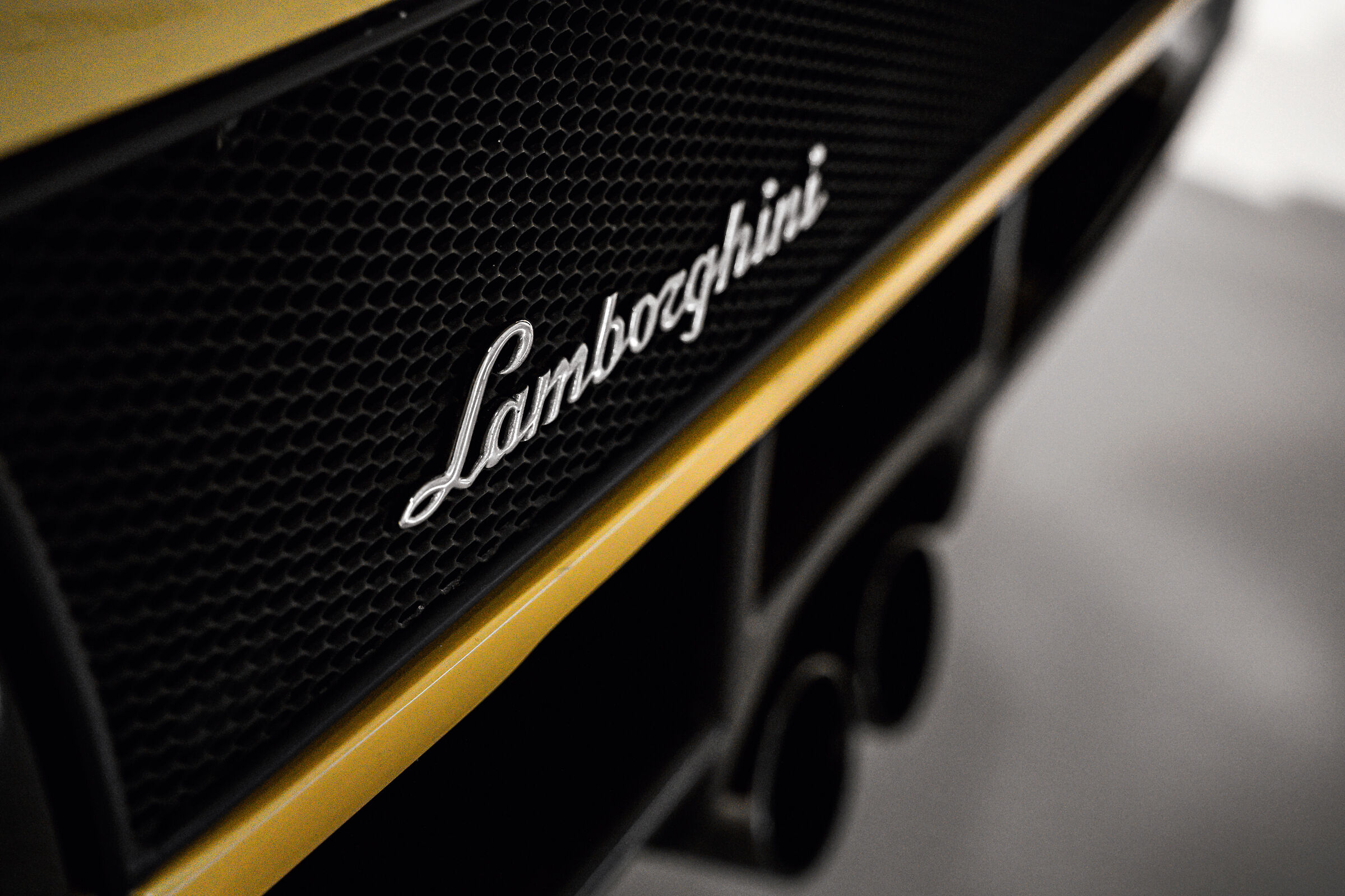 Scritta post. Lamborghini