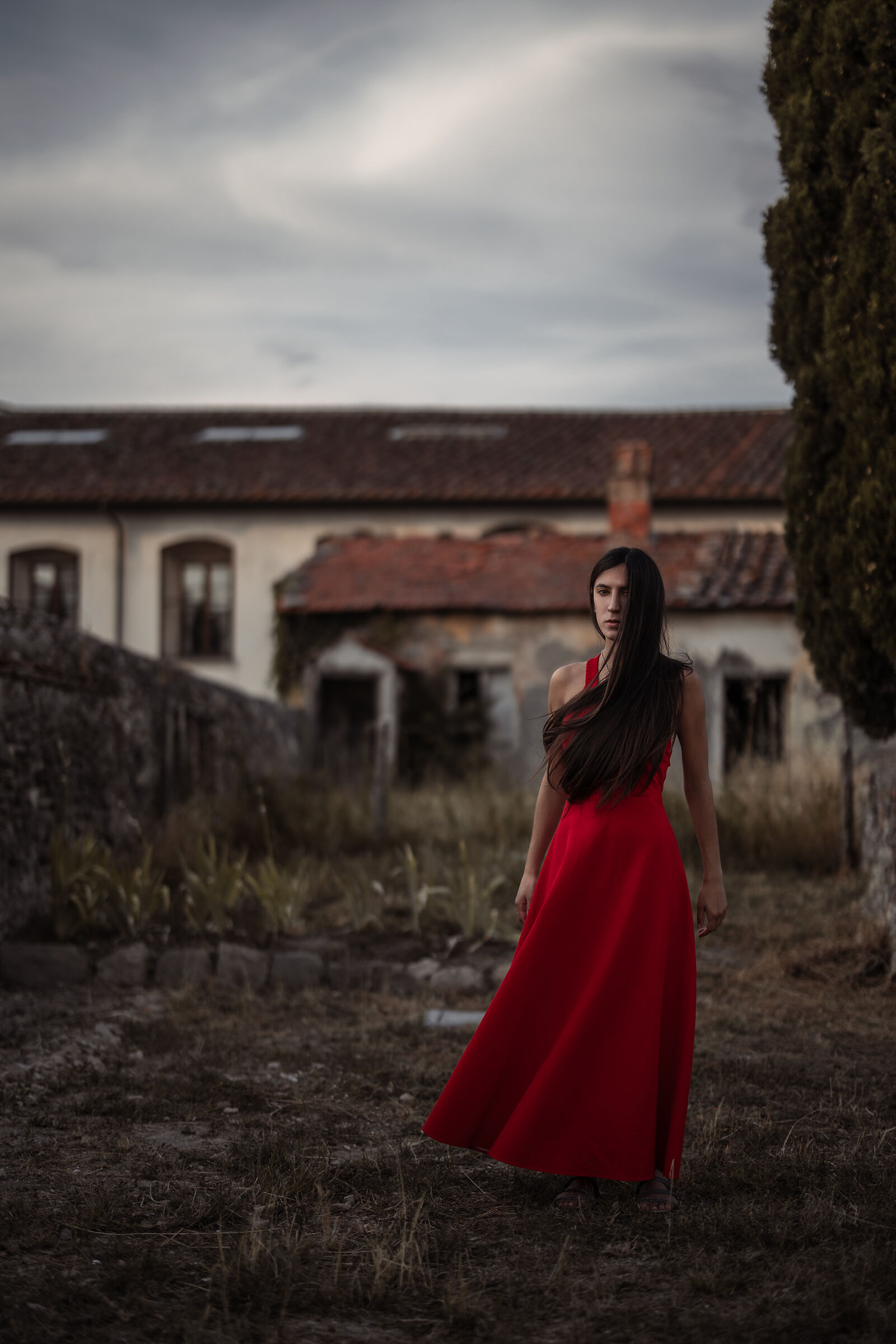 Lady in red