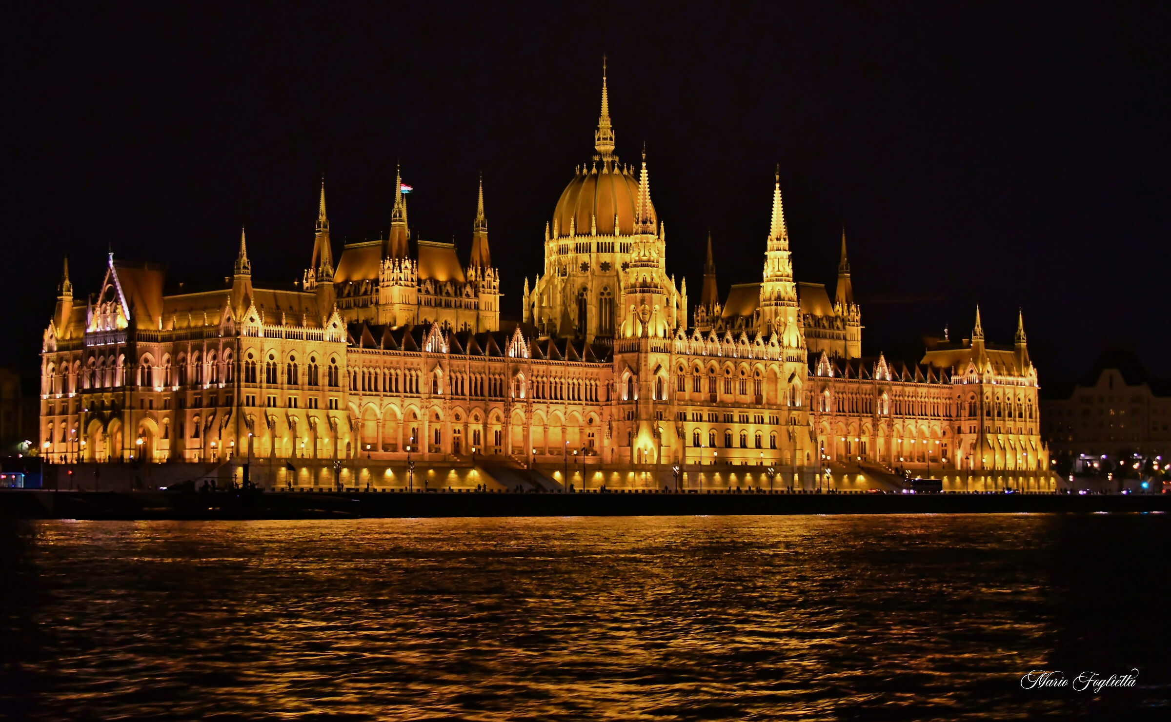 Budapest - Palazzo del Parlamento
