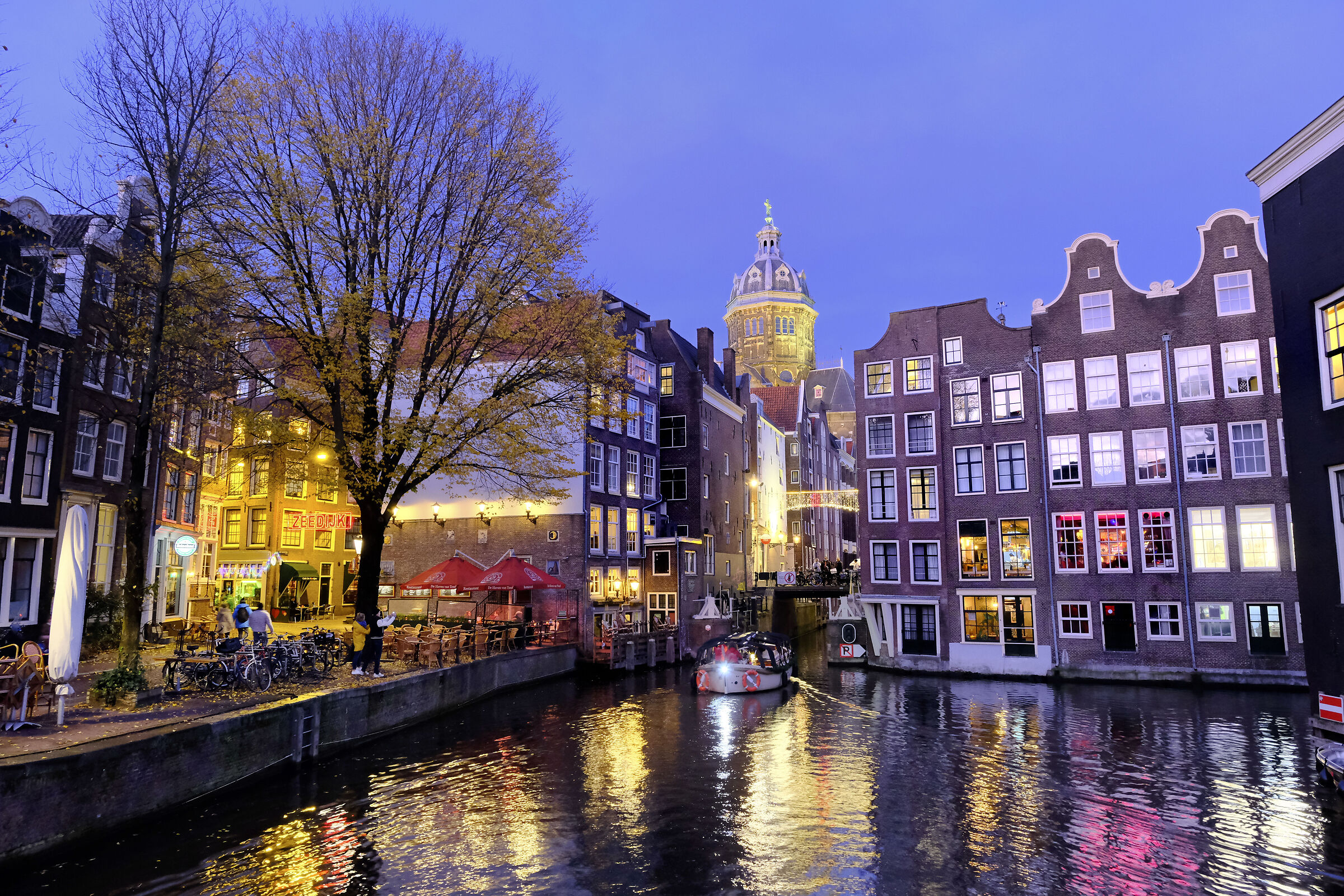 Amsterdam towards the blue hour