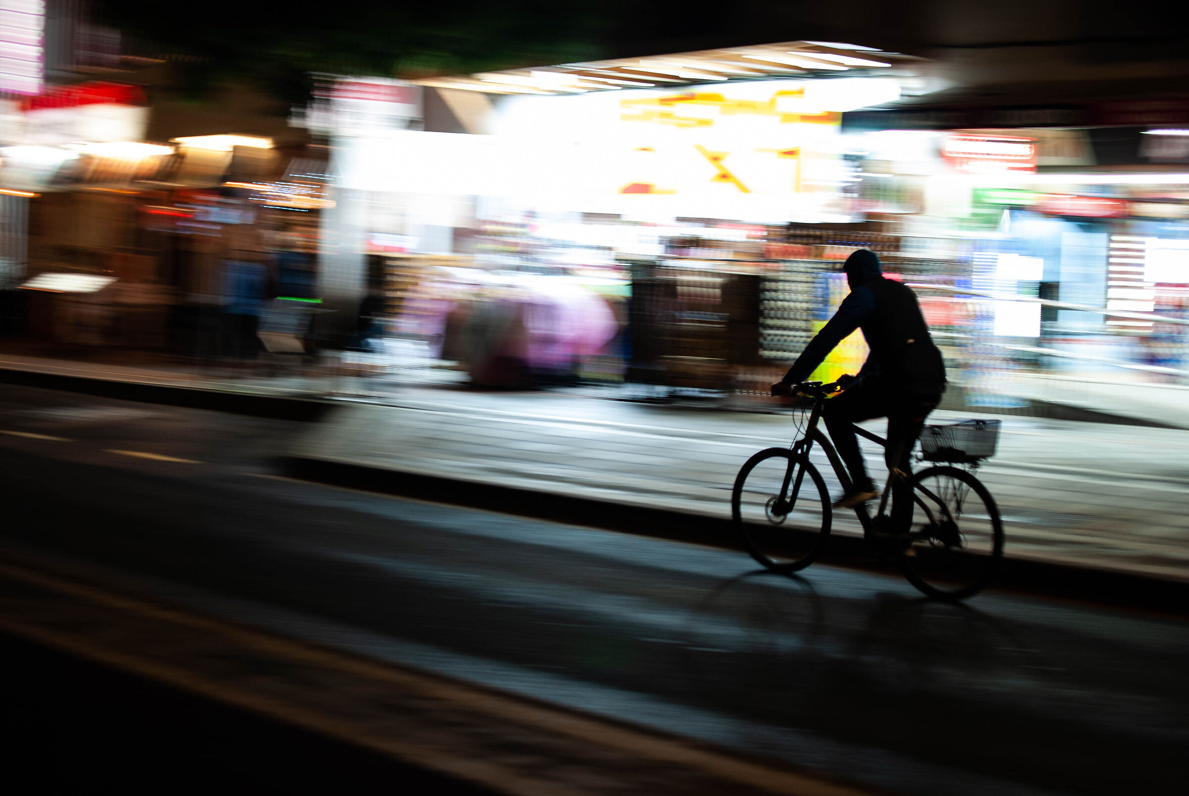 el mysterious cyclist