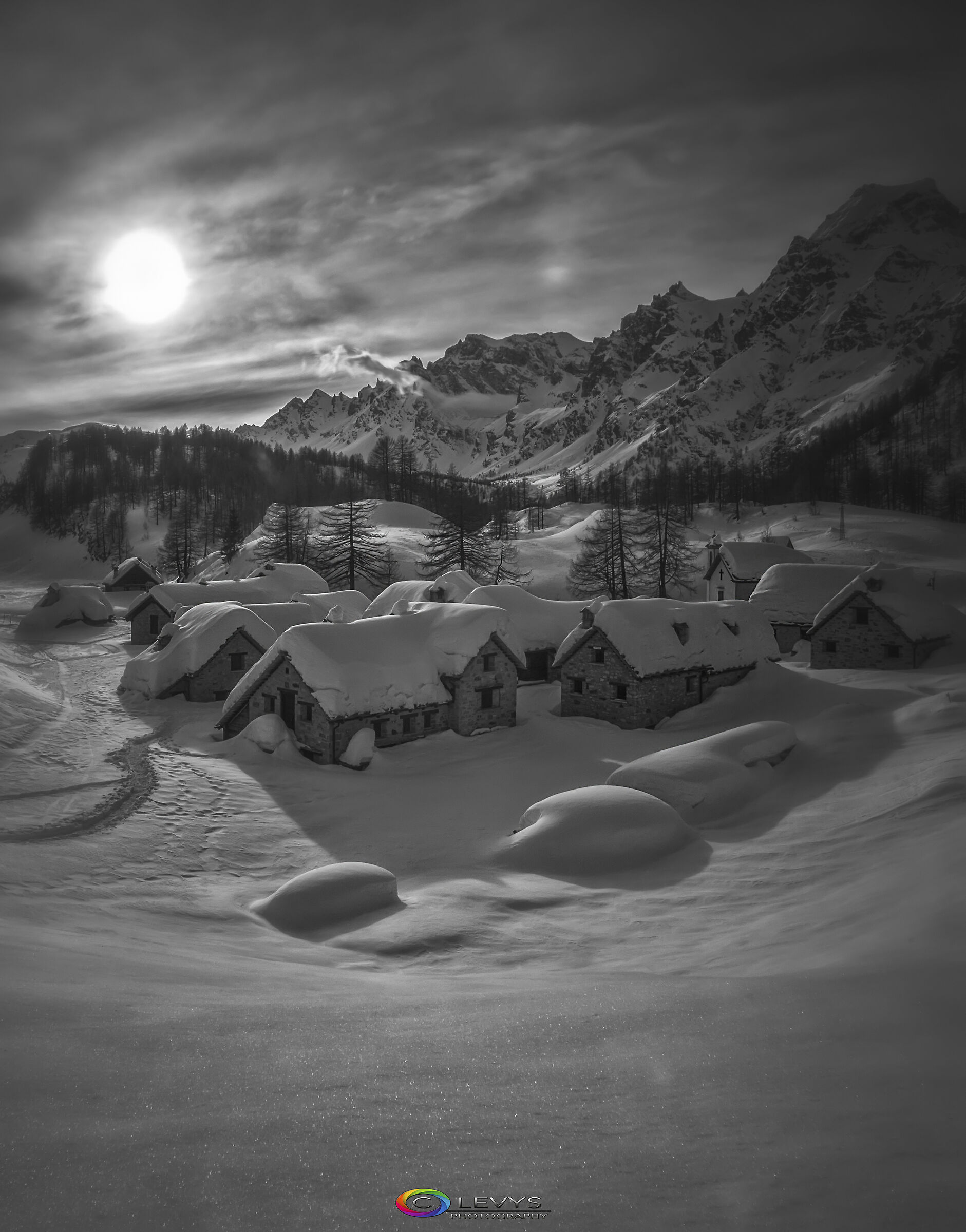 sotto la luna,una cartolina da alpe devero