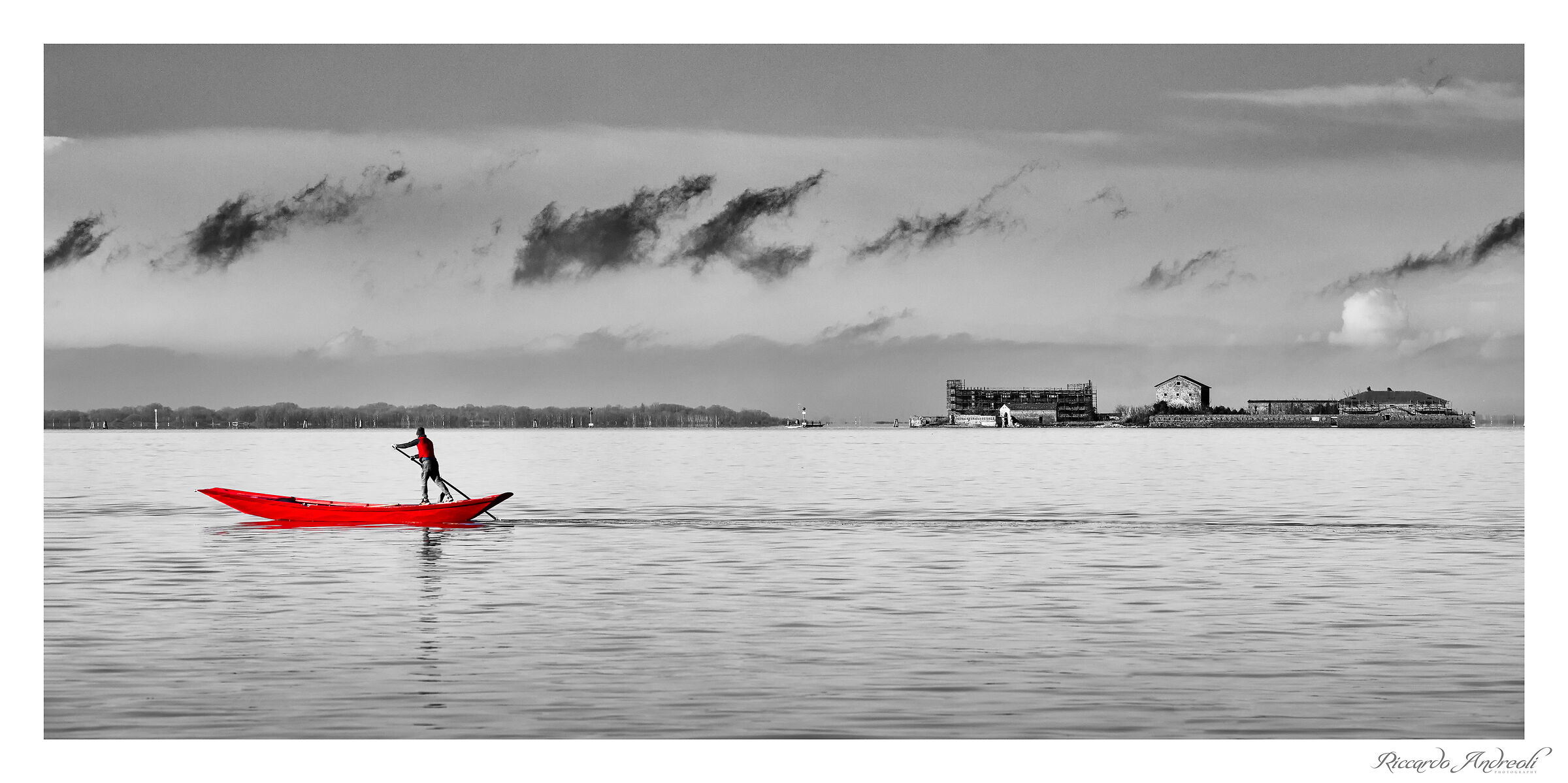 Red "Sandolo" in the lagoon