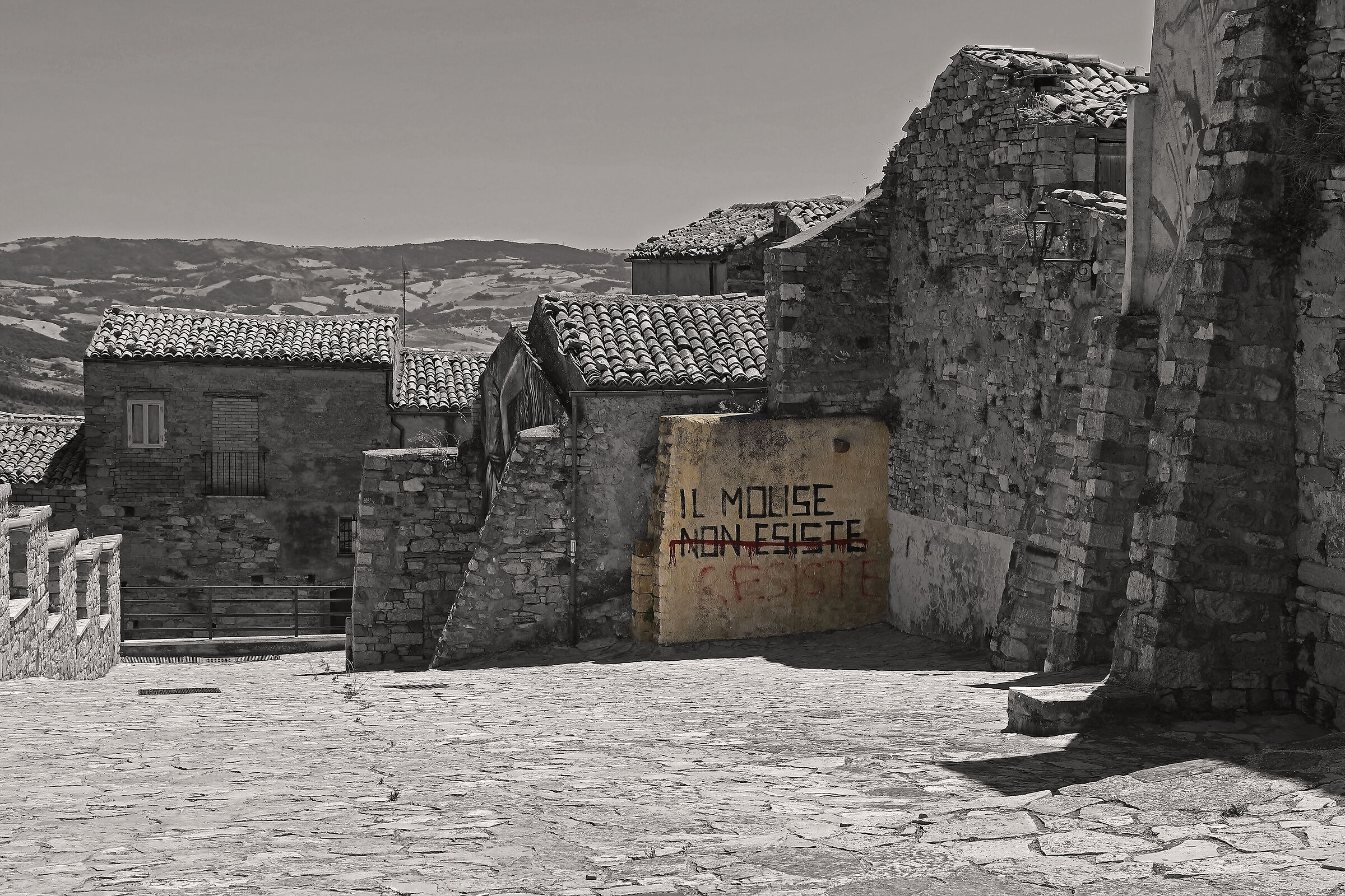 The Molise ... r-exists