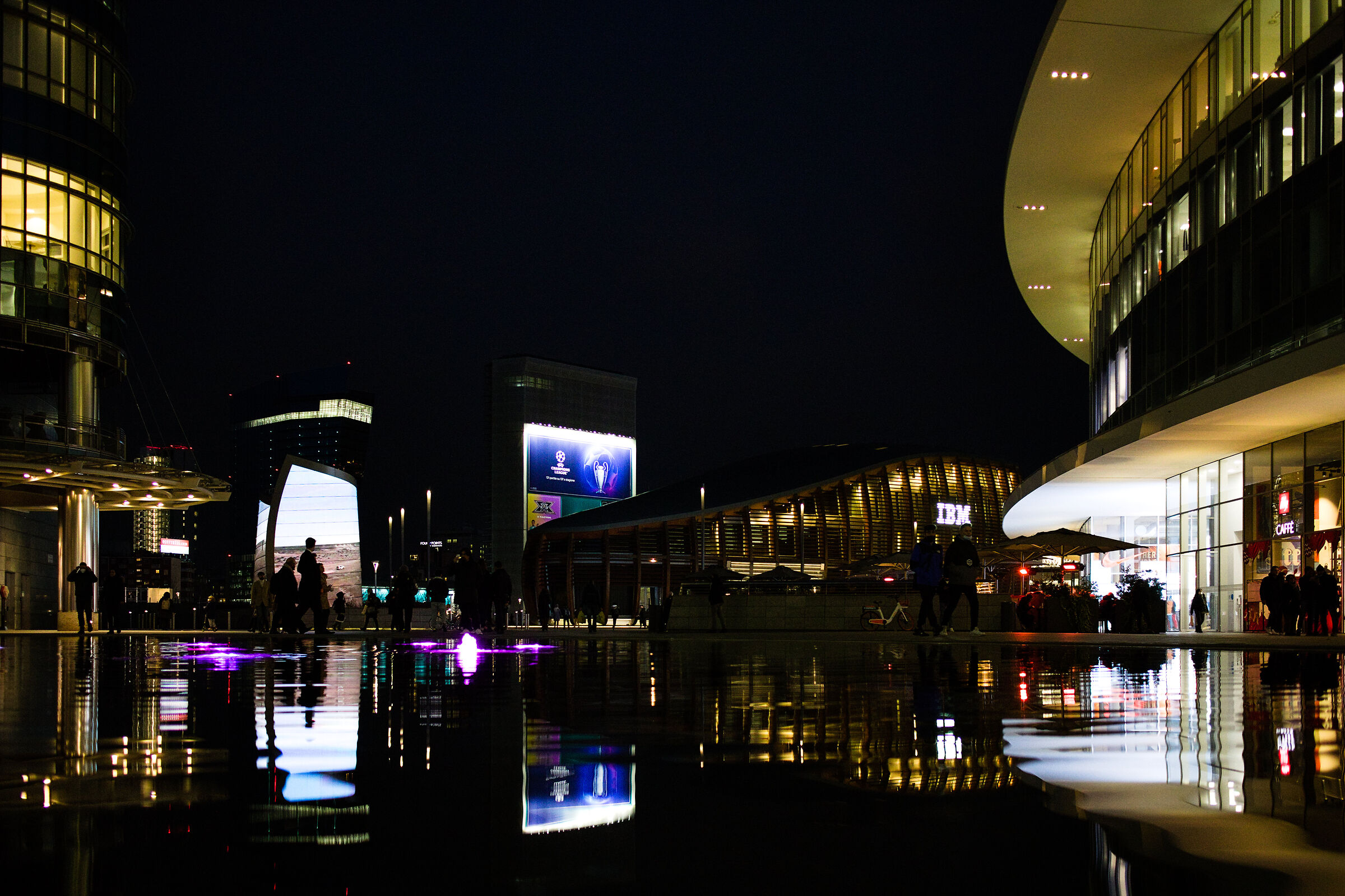 Nocturnal reflections in Gae Aulenti