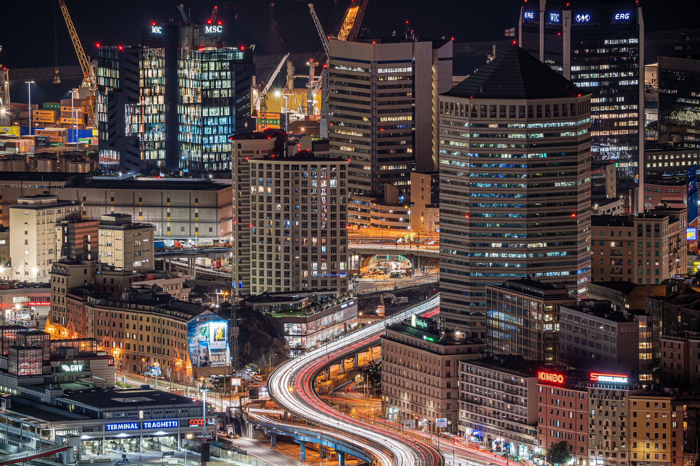 Genova attraverso il mio nuovo zoom