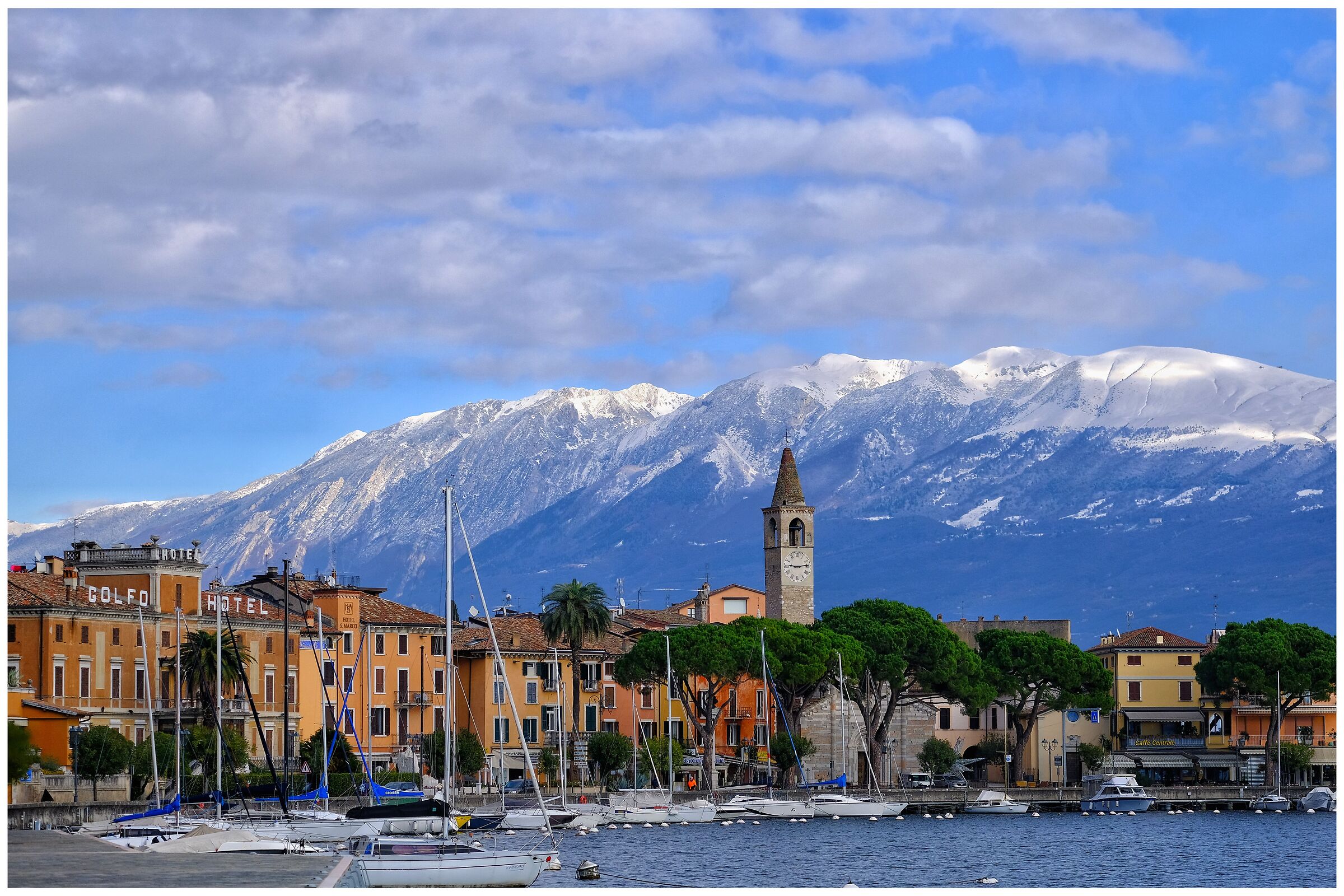 Snow-capped peaks on toscolano