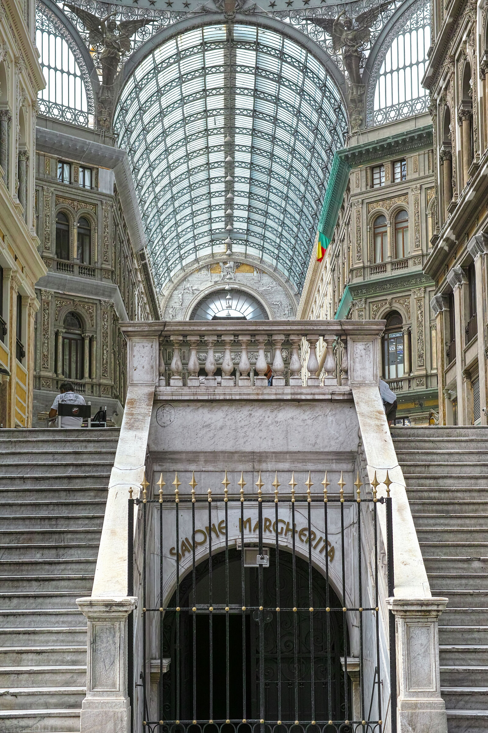 Salone Margherita - Naples