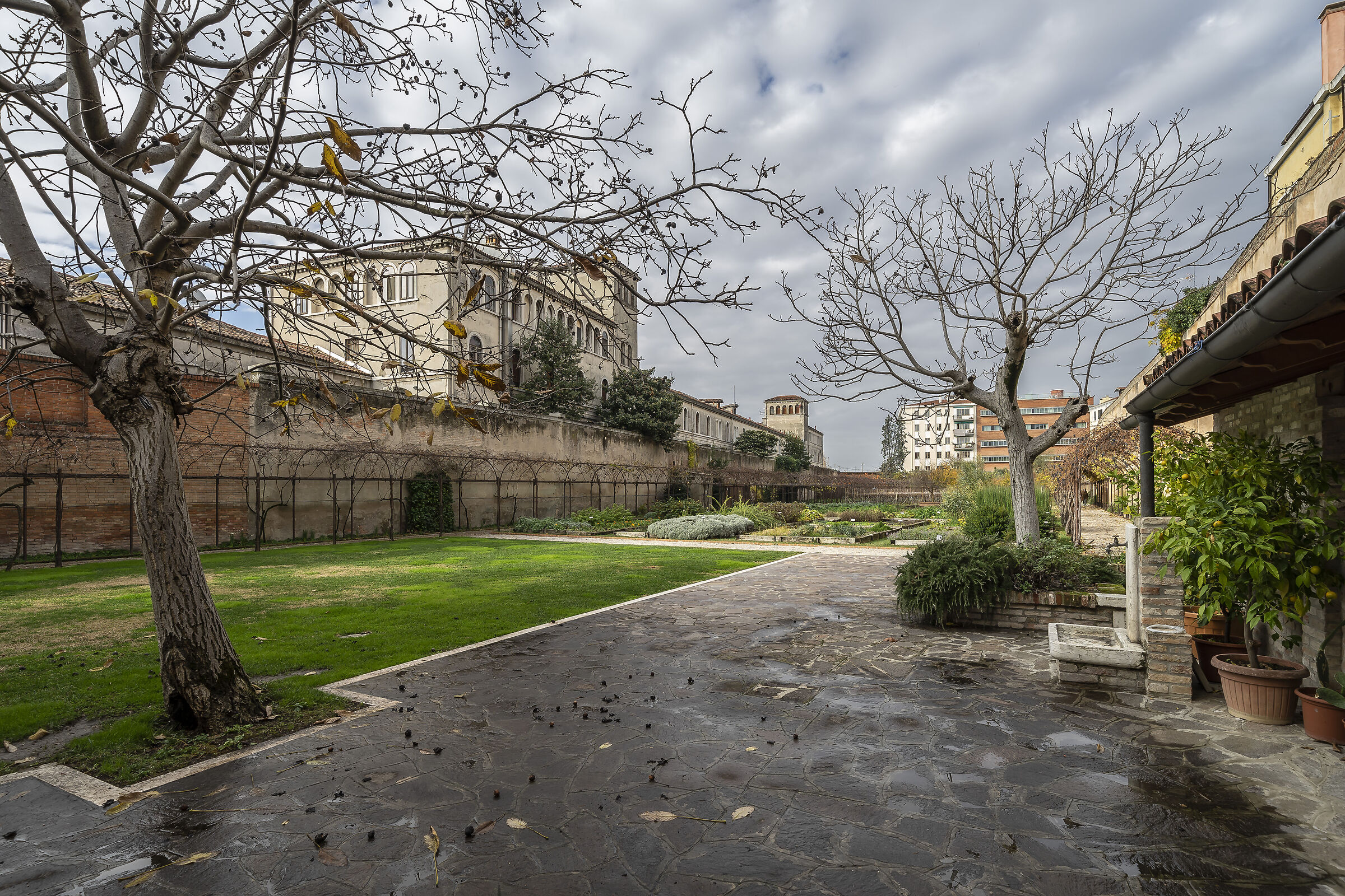 Mystical Garden of the Discalced Carmelites - 1