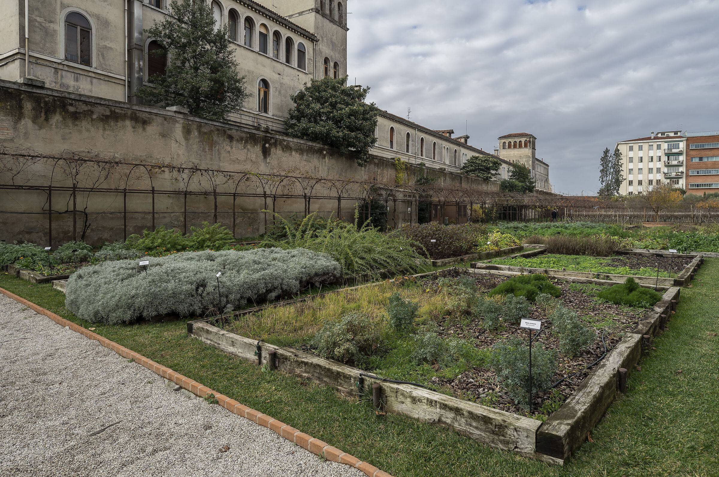 Mystical Garden of the Discalced Carmelites - 2