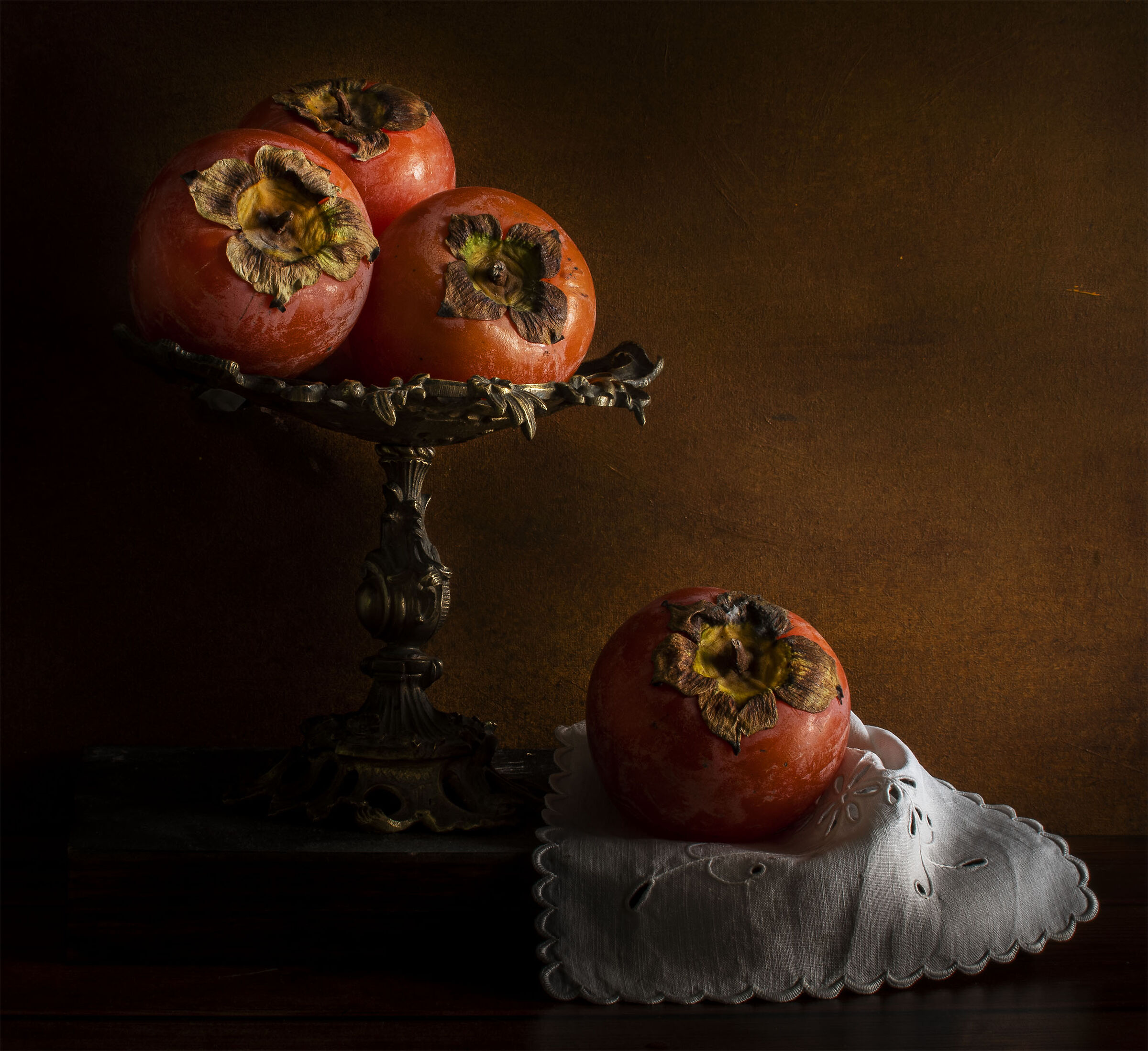 Composition with persimmons