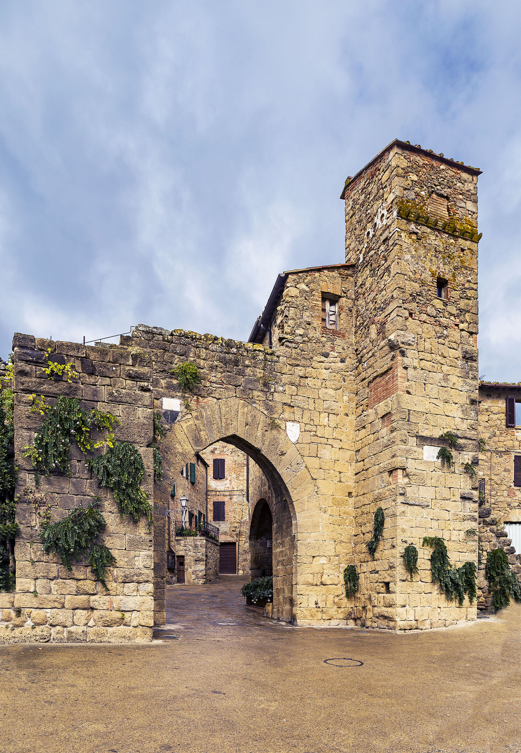 Monticchiello - Porta Sant'Agata.