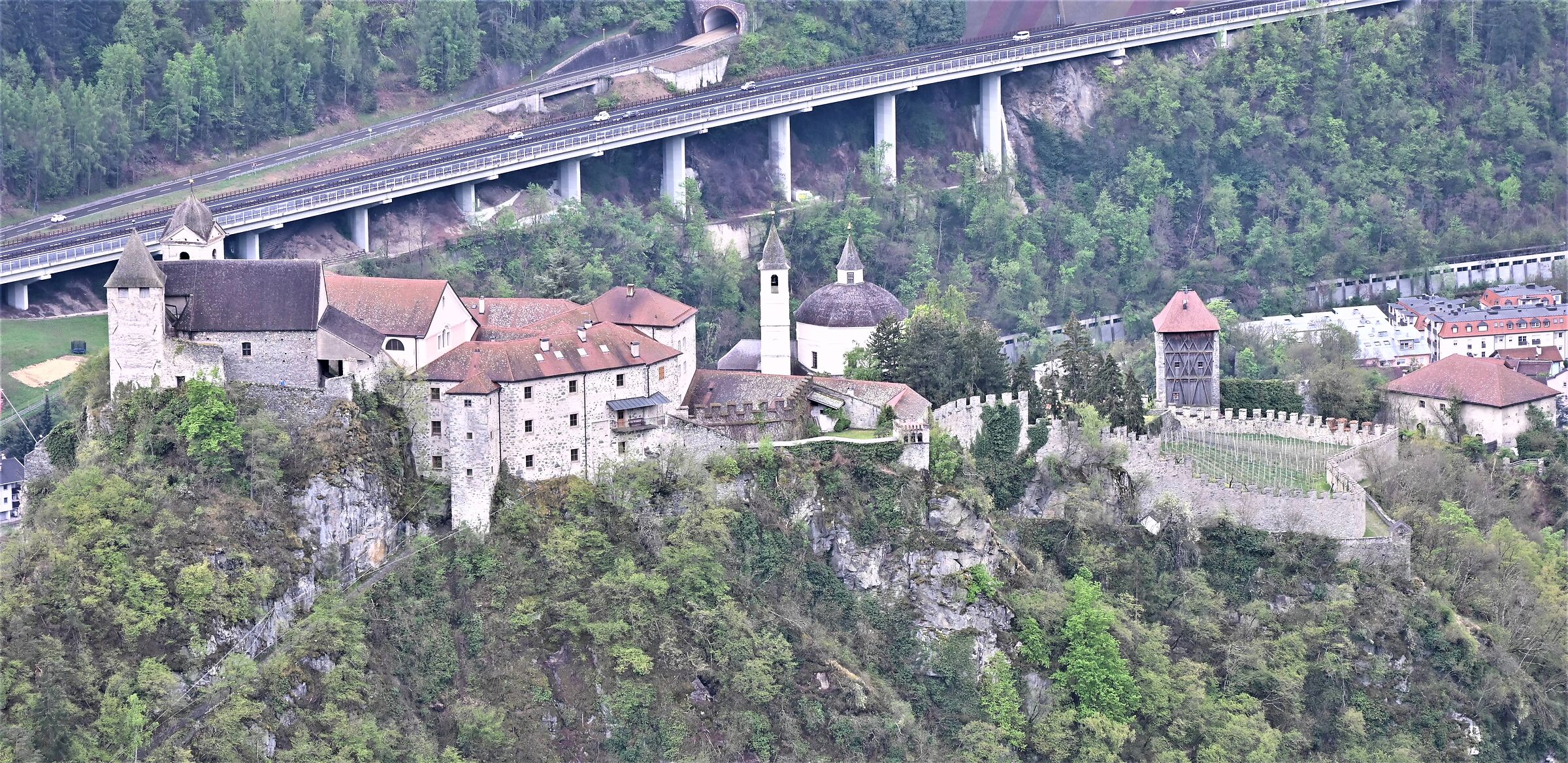 Un pdr. speciale per Sabiona