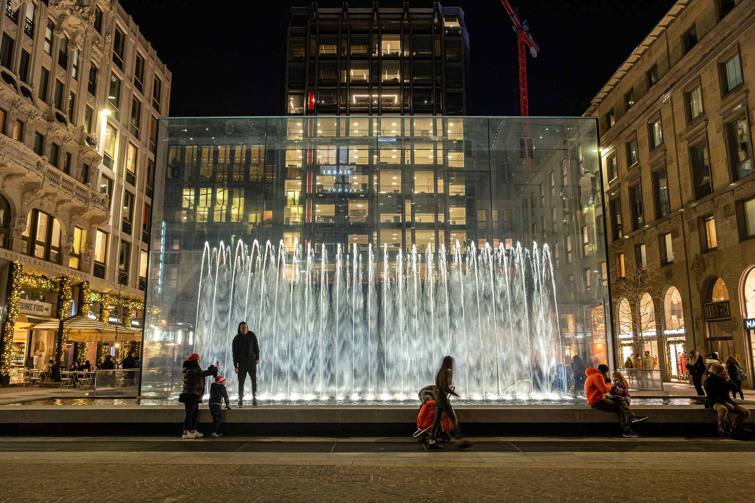 Piazza Liberty - Apple Store Milano