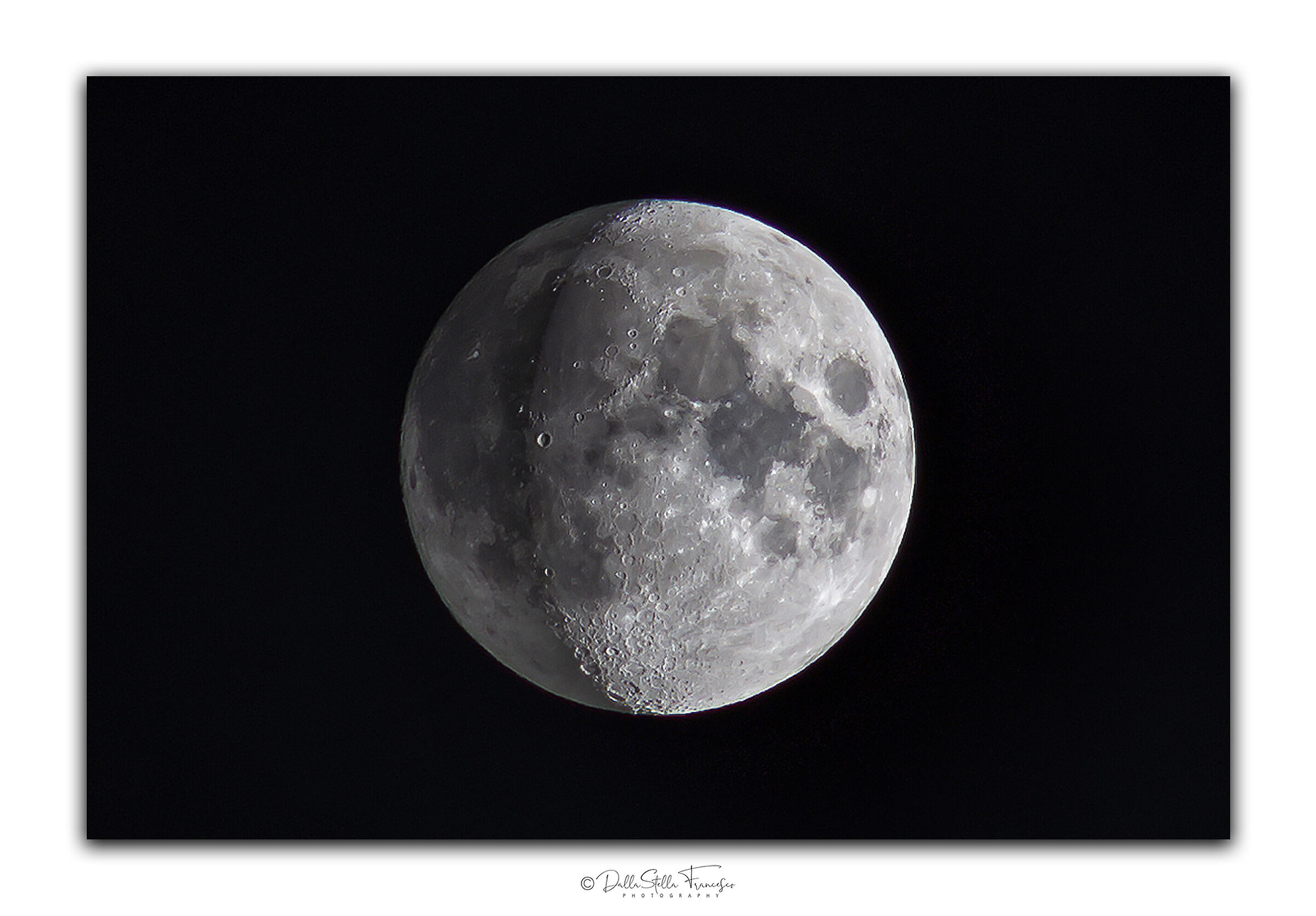 Luna crescente in 3D