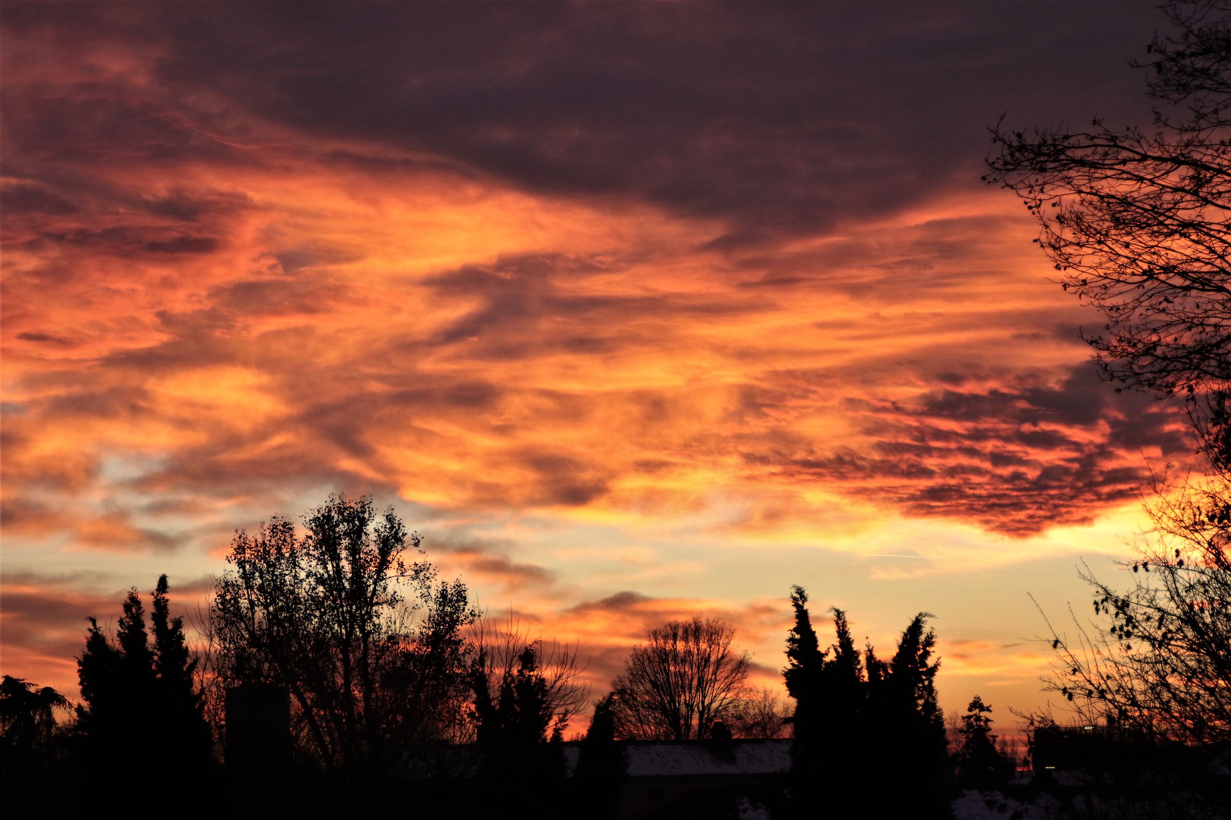 tramonto ieri sera a Landriano(PV)