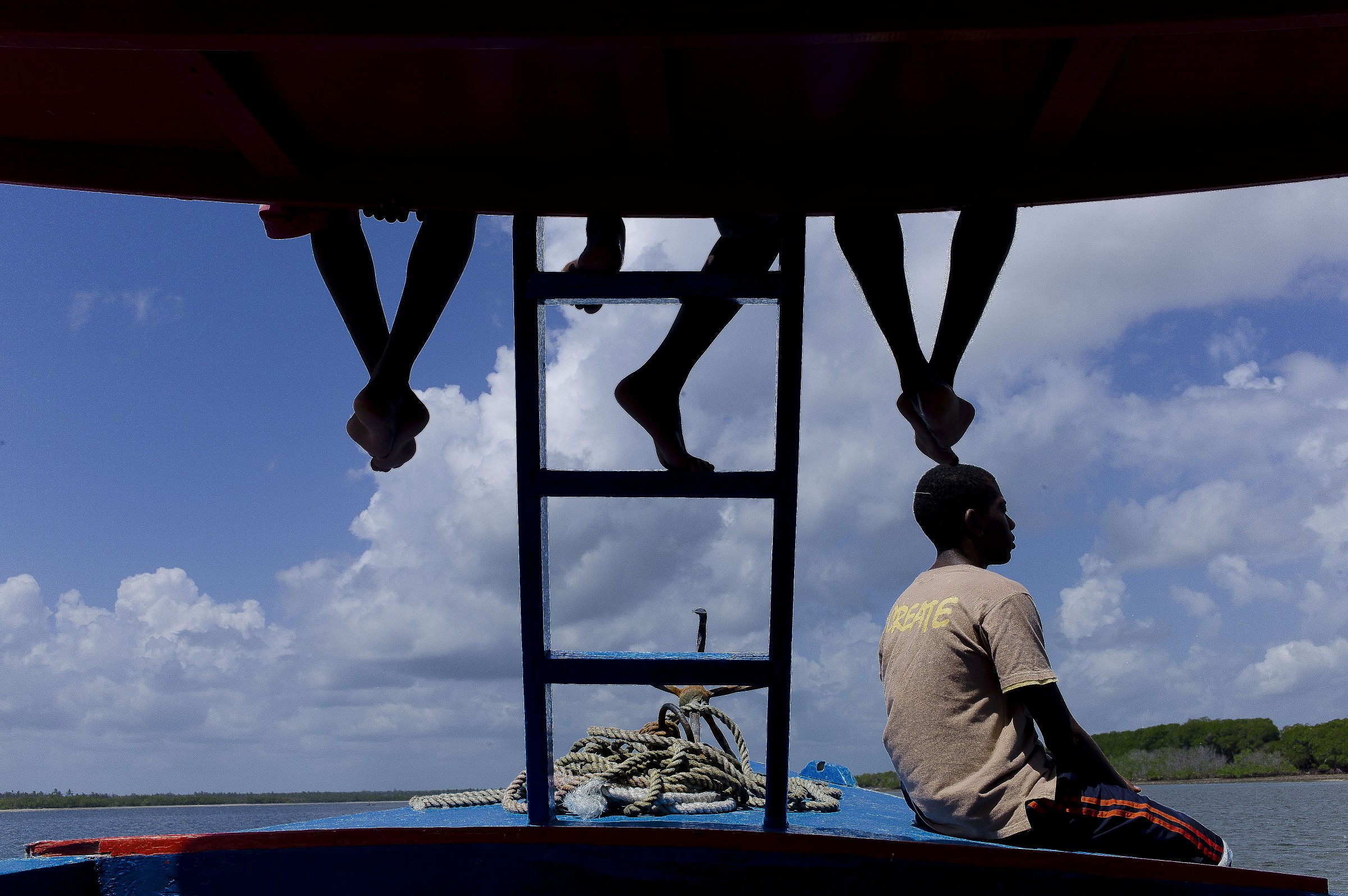 Giovani, pescatori, tutto fare_i ragazzi del Kenia