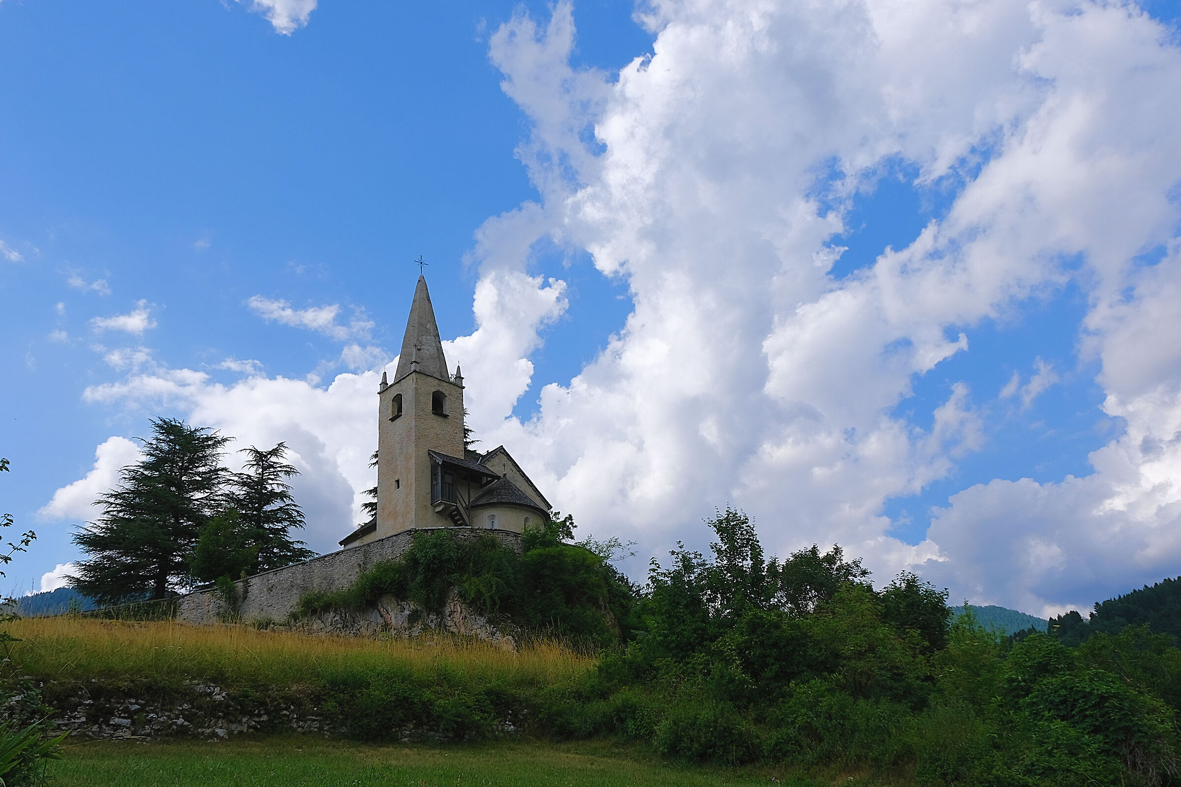 Chiesetta di Sant'Ippolito a Castel Tesino
