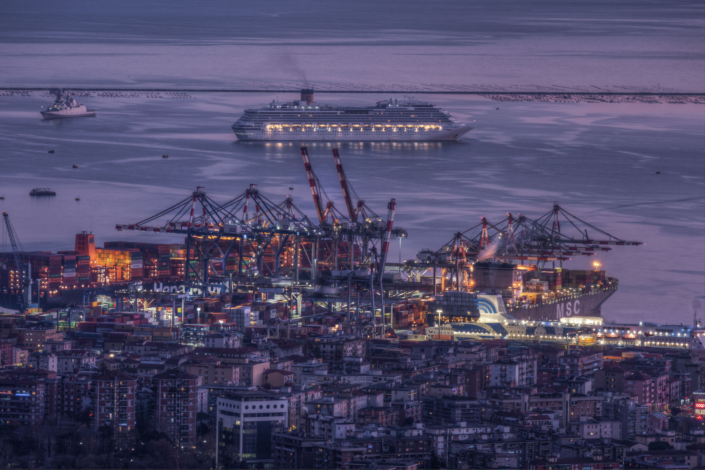 Porto mercantile La Spezia