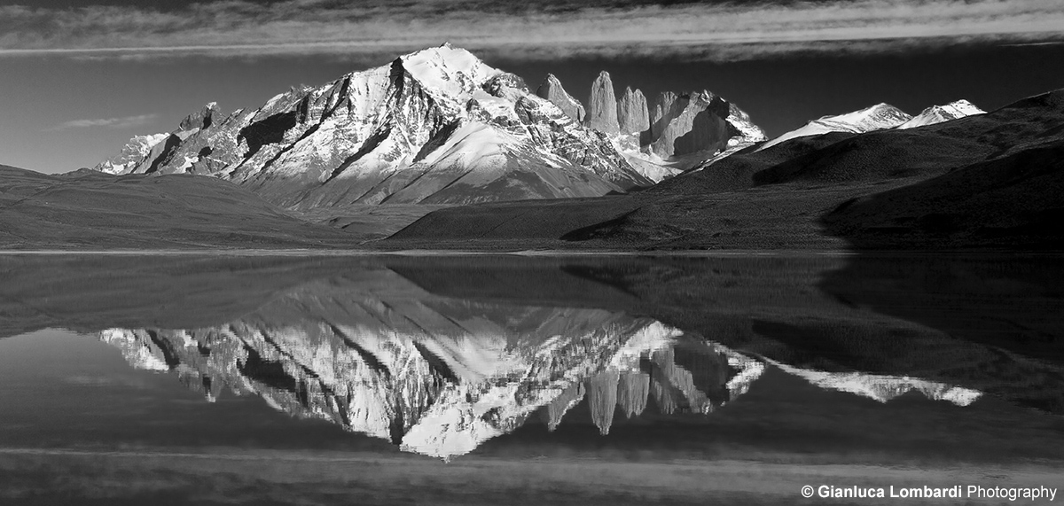 Riflessi su Laguna Amarga