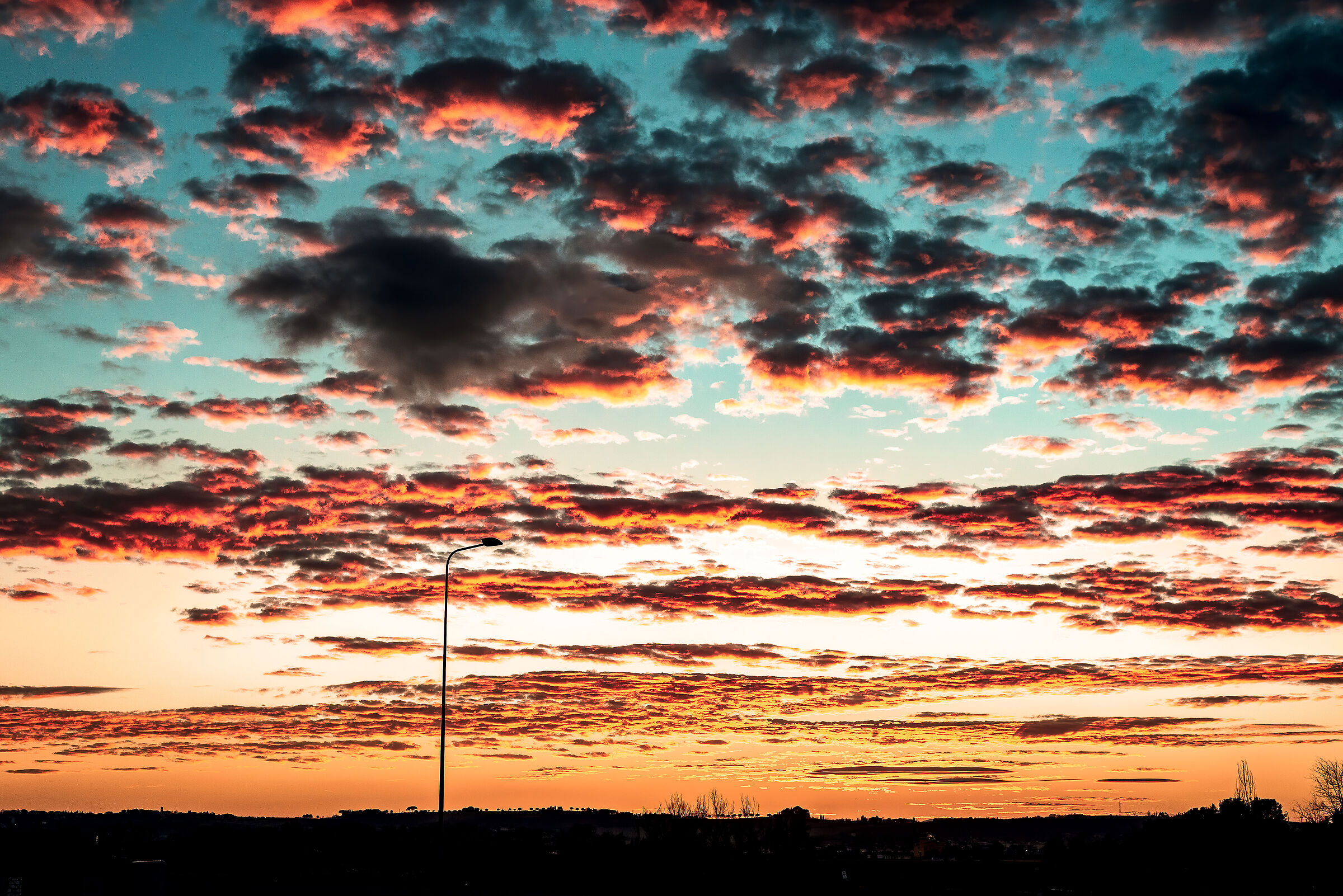 un cielo di dicembre in valle umbra