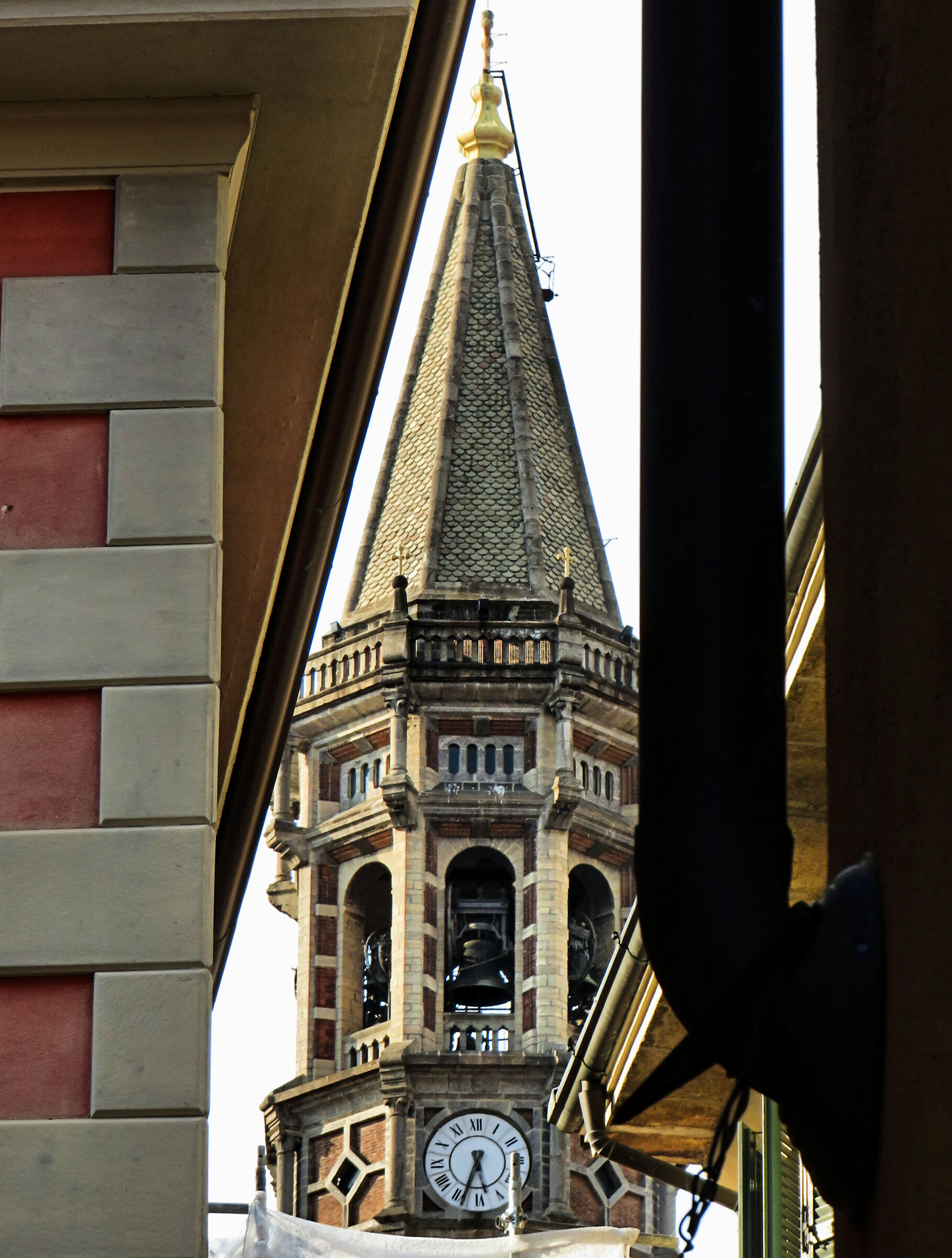 The tip of the pencil... Lecco (Italy)