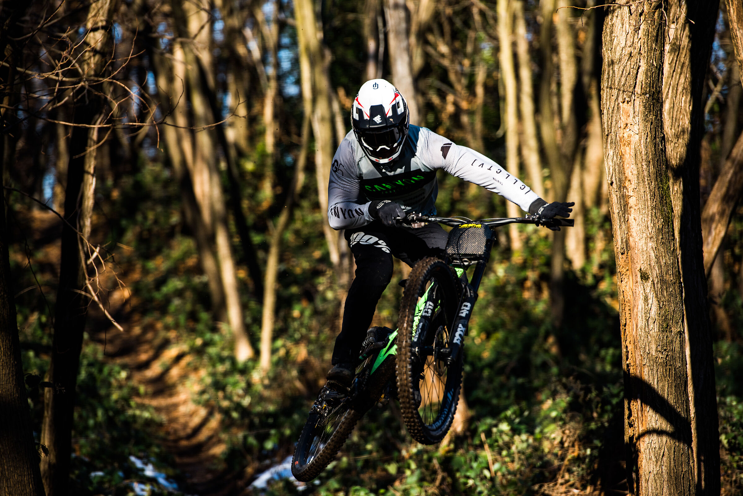 Downhill - Pin Umbrela