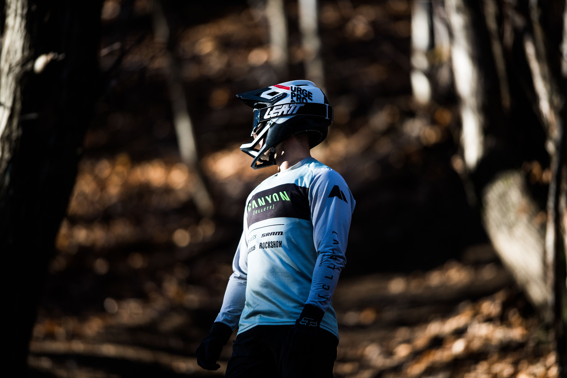 Downhill - Pin Umbrela