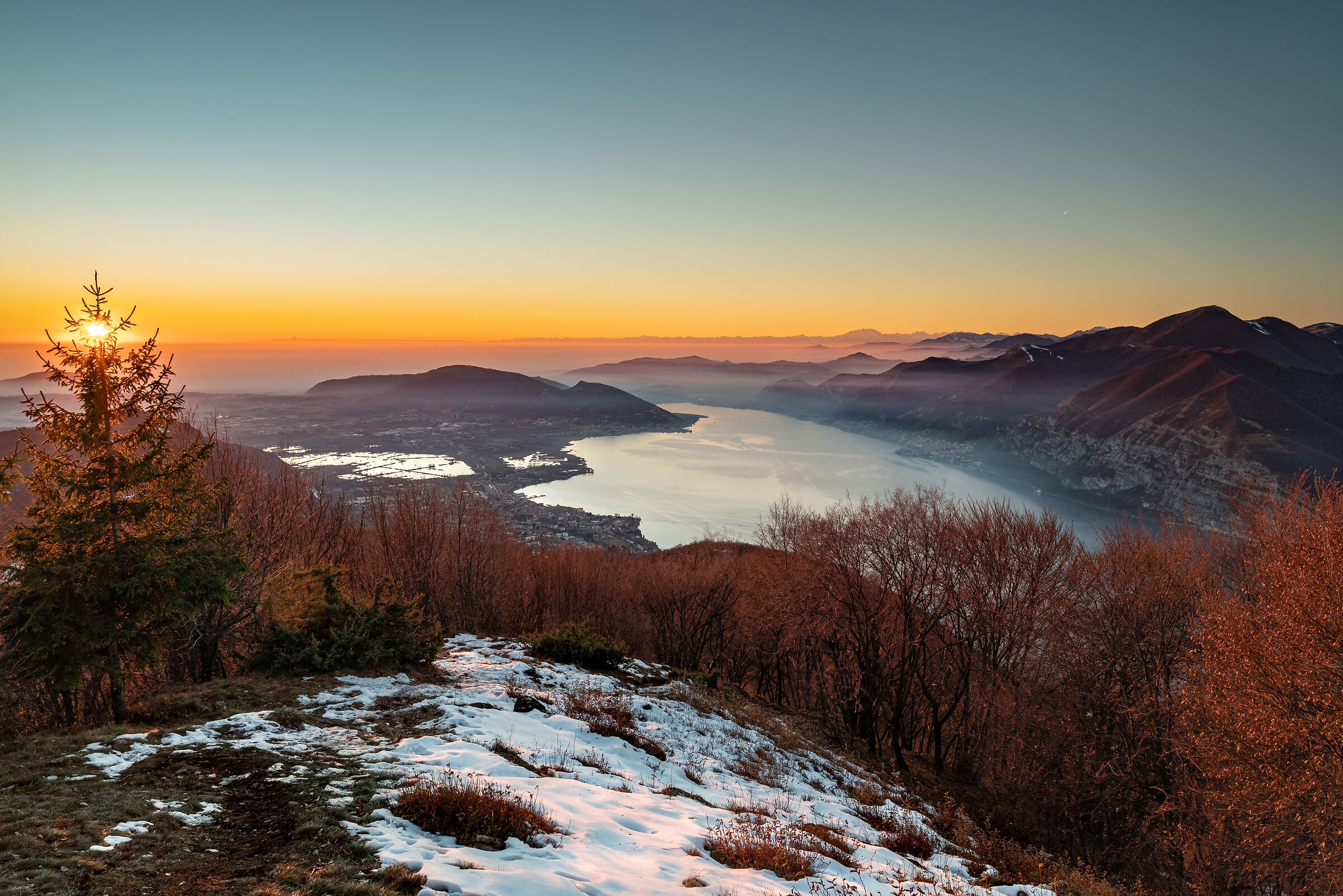Sunset on Lake Iseo