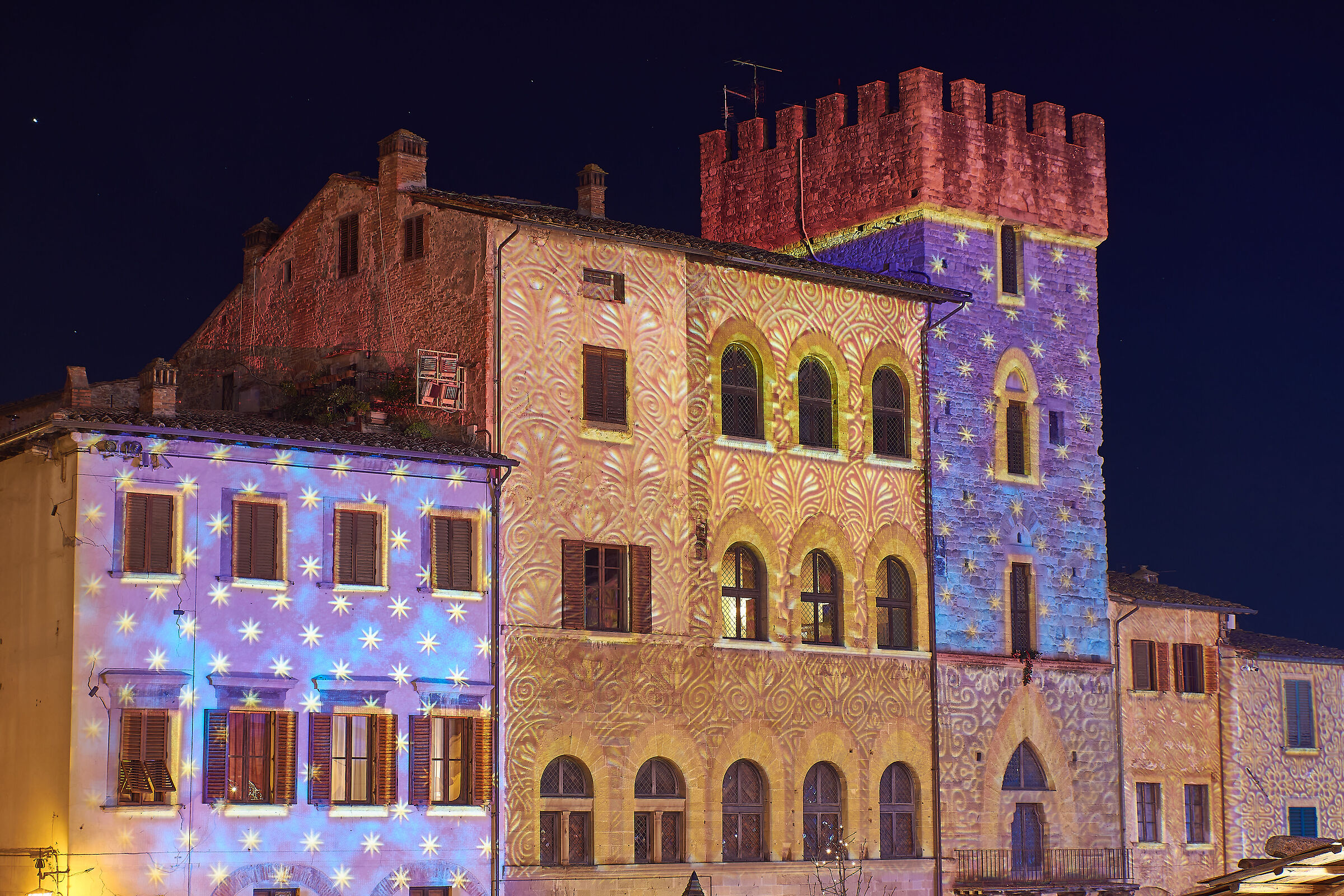 Arezzo Christmas Colors