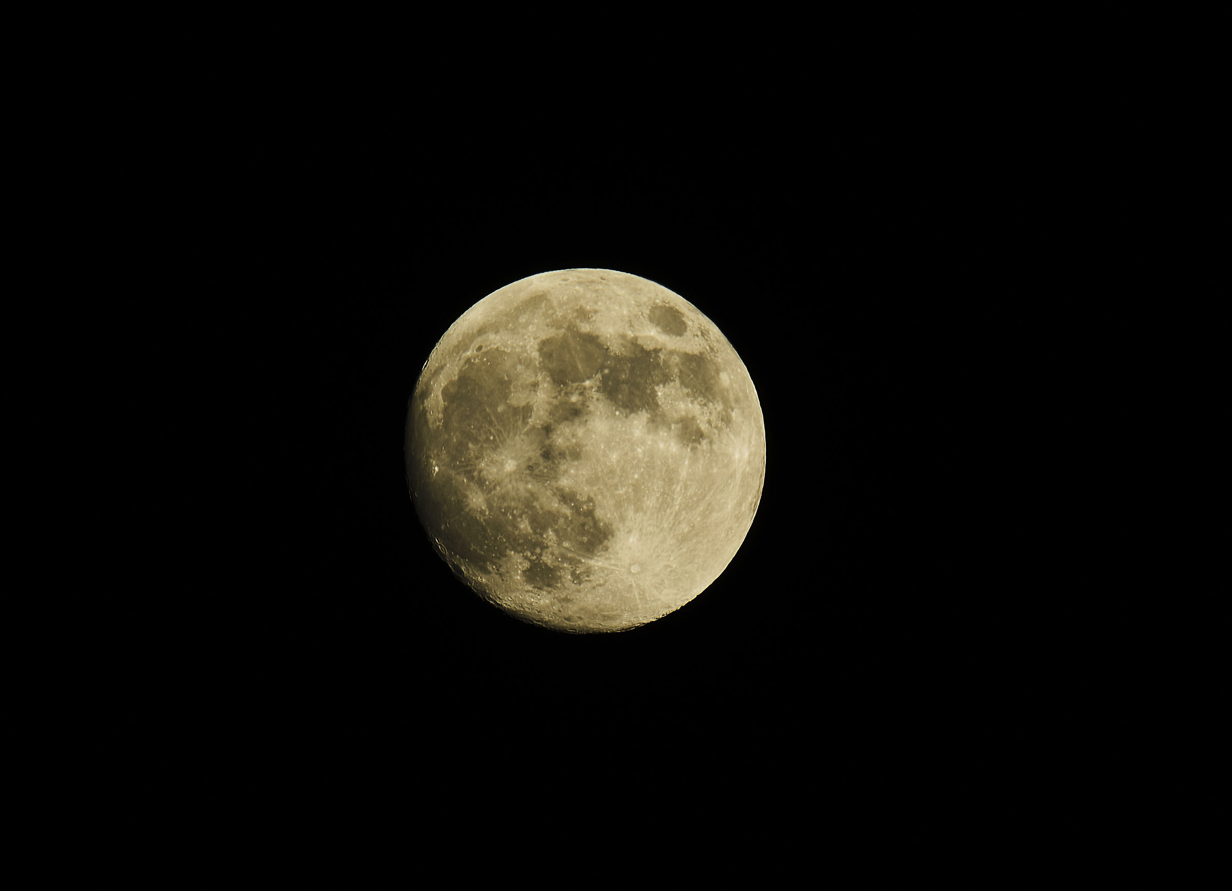 L'ultima luna del 2021