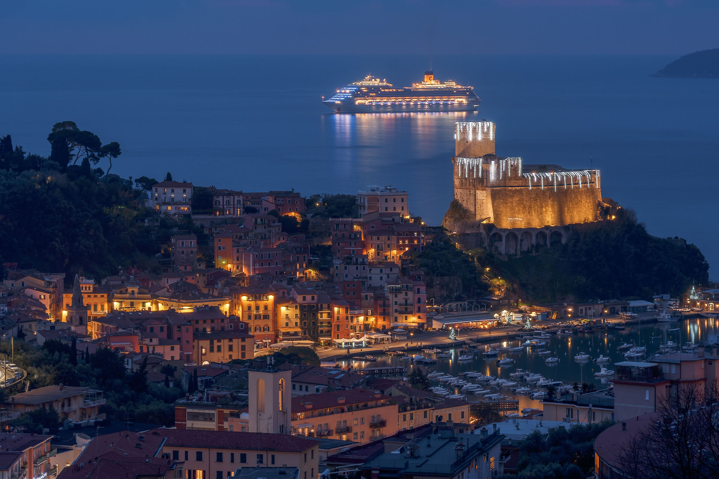 Castle of Lerici Christmas 2021