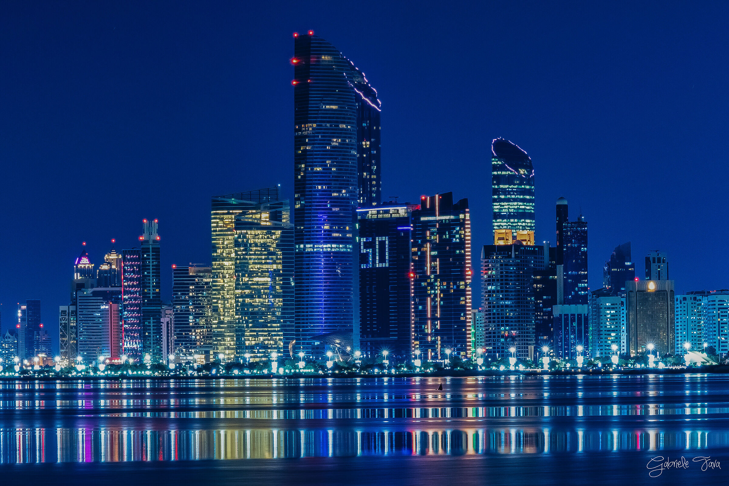 Abu Dhabi By night