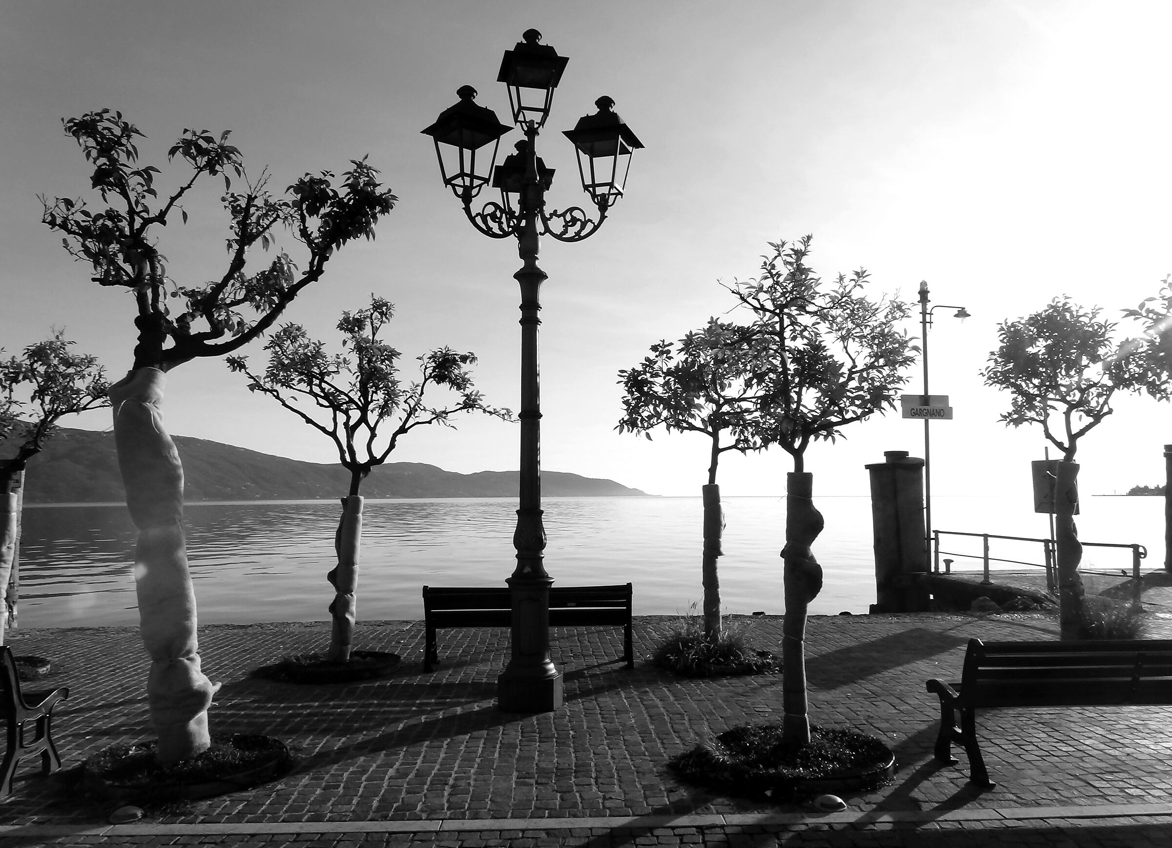 Lago di Garda in inverno