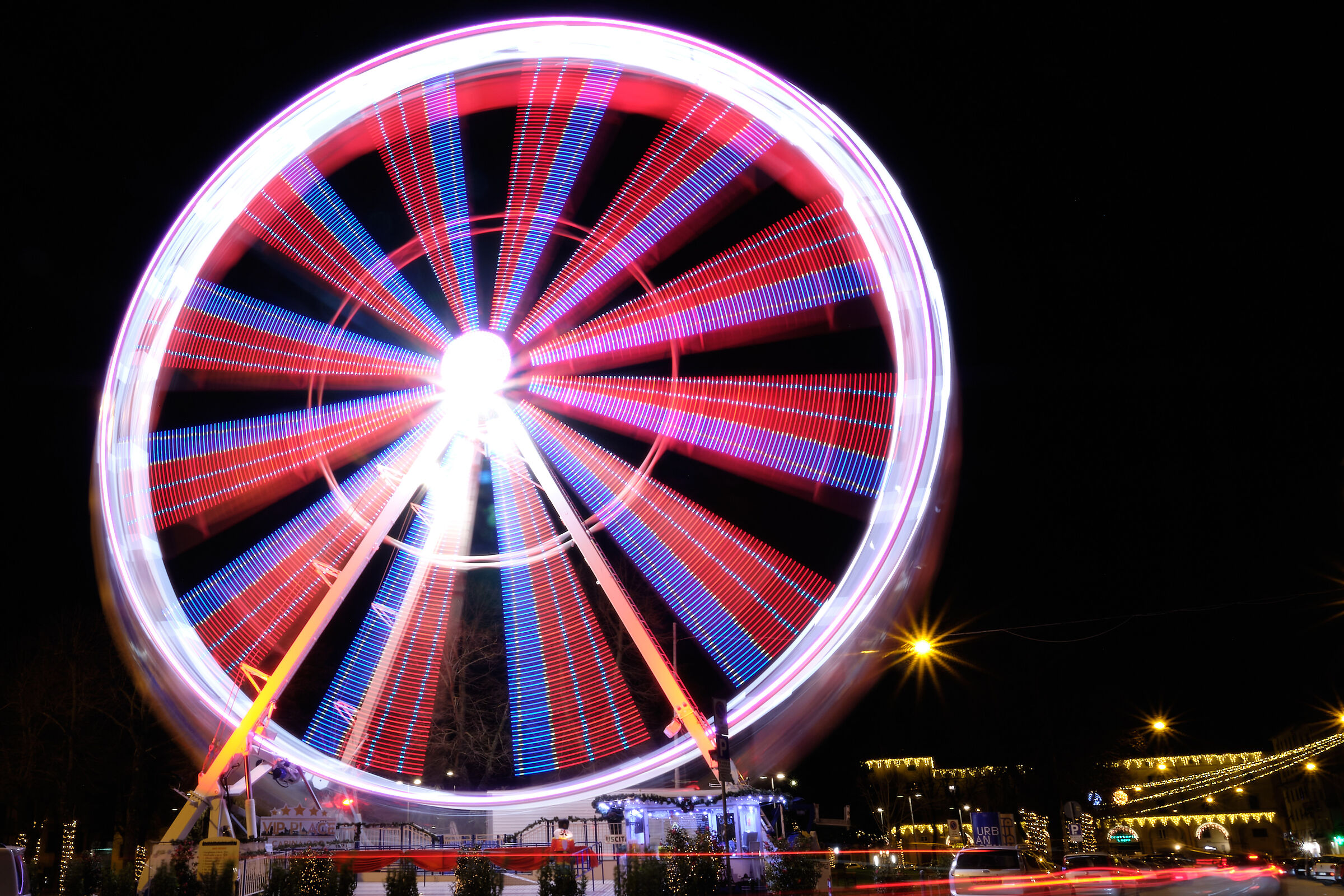 Prato - Gira la ruota in Piazza Mercatale